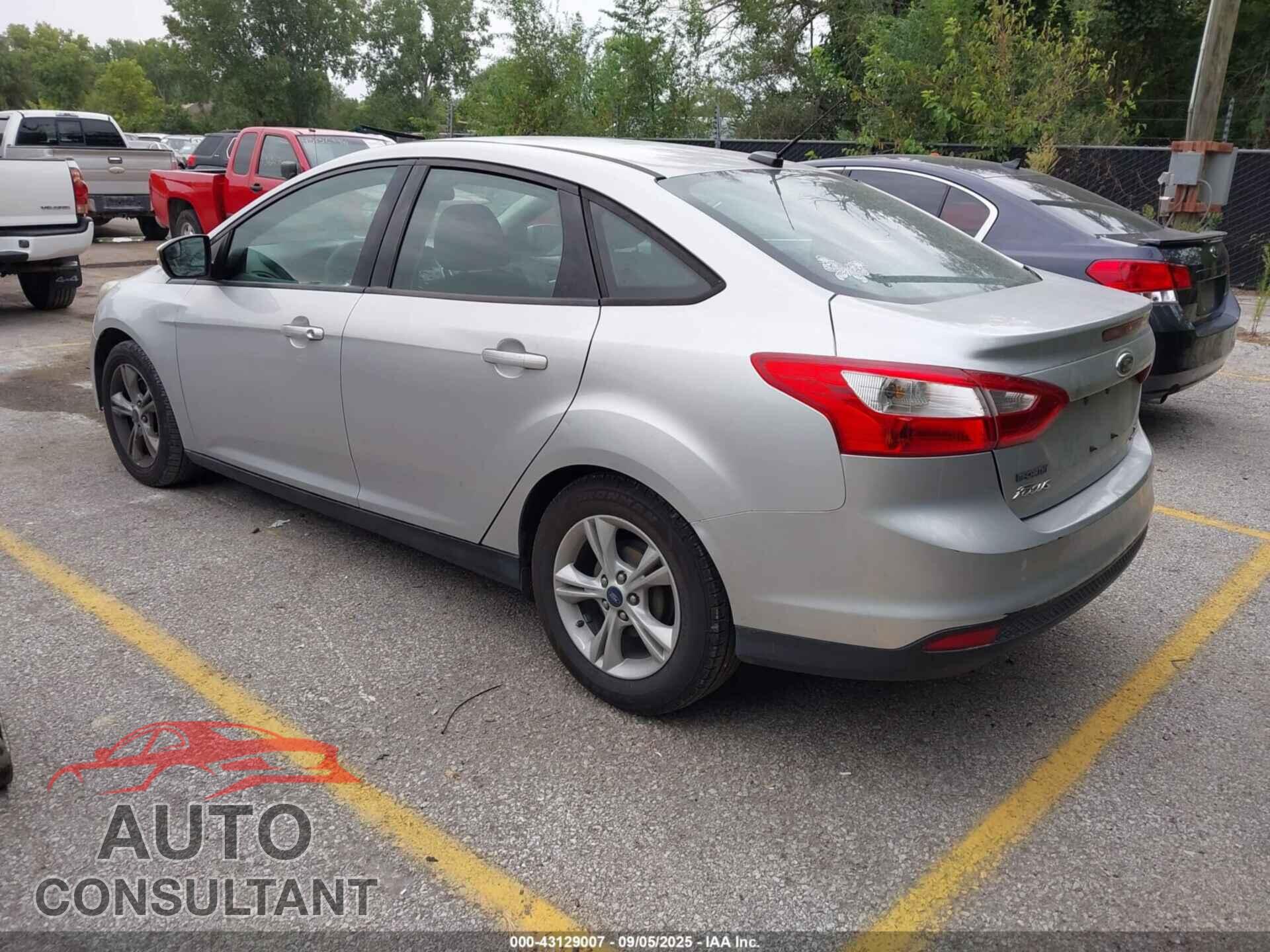 FORD FOCUS 2014 - 1FADP3F28EL413190
