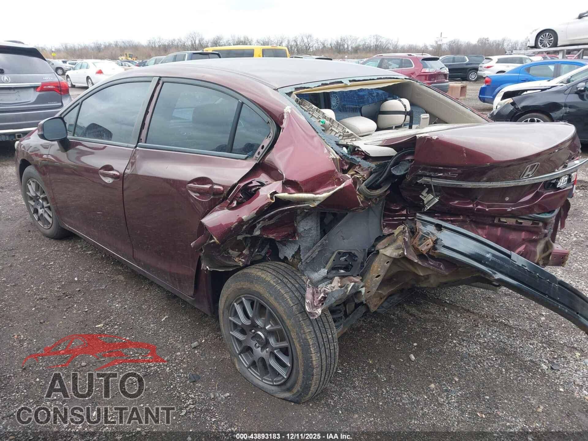 HONDA CIVIC 2013 - 19XFB2F53DE045305