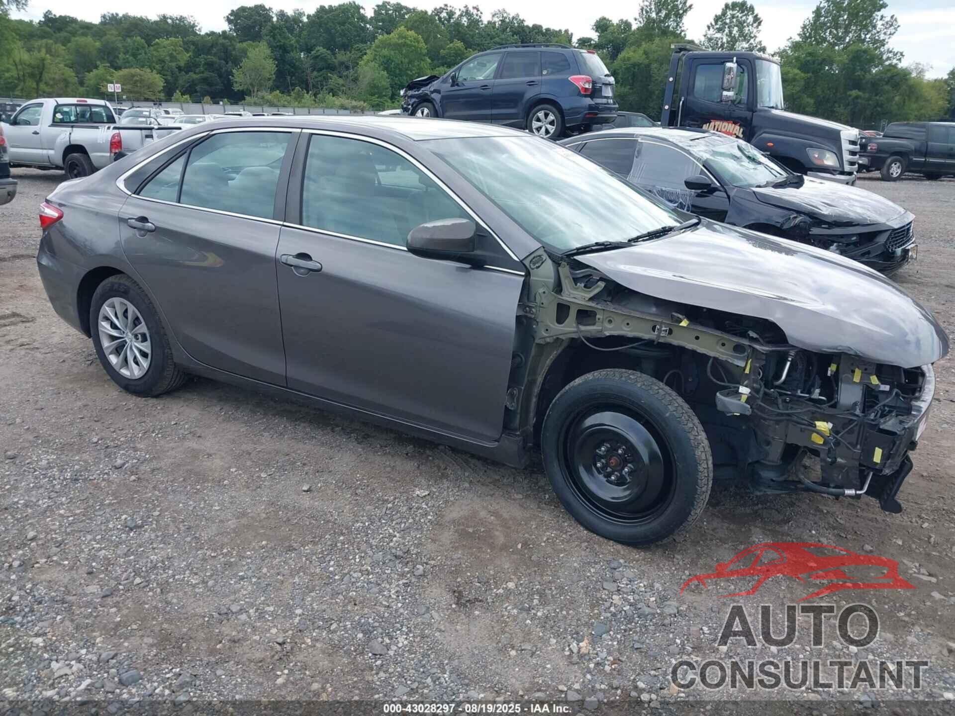 TOYOTA CAMRY 2017 - 4T1BF1FK0HU642109