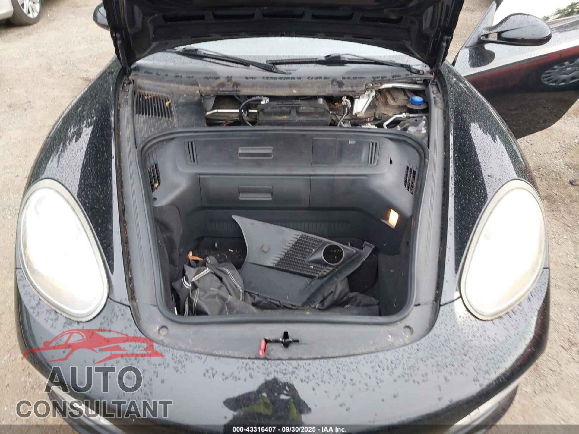 PORSCHE BOXSTER 2010 - WP0CA2A84AS710258