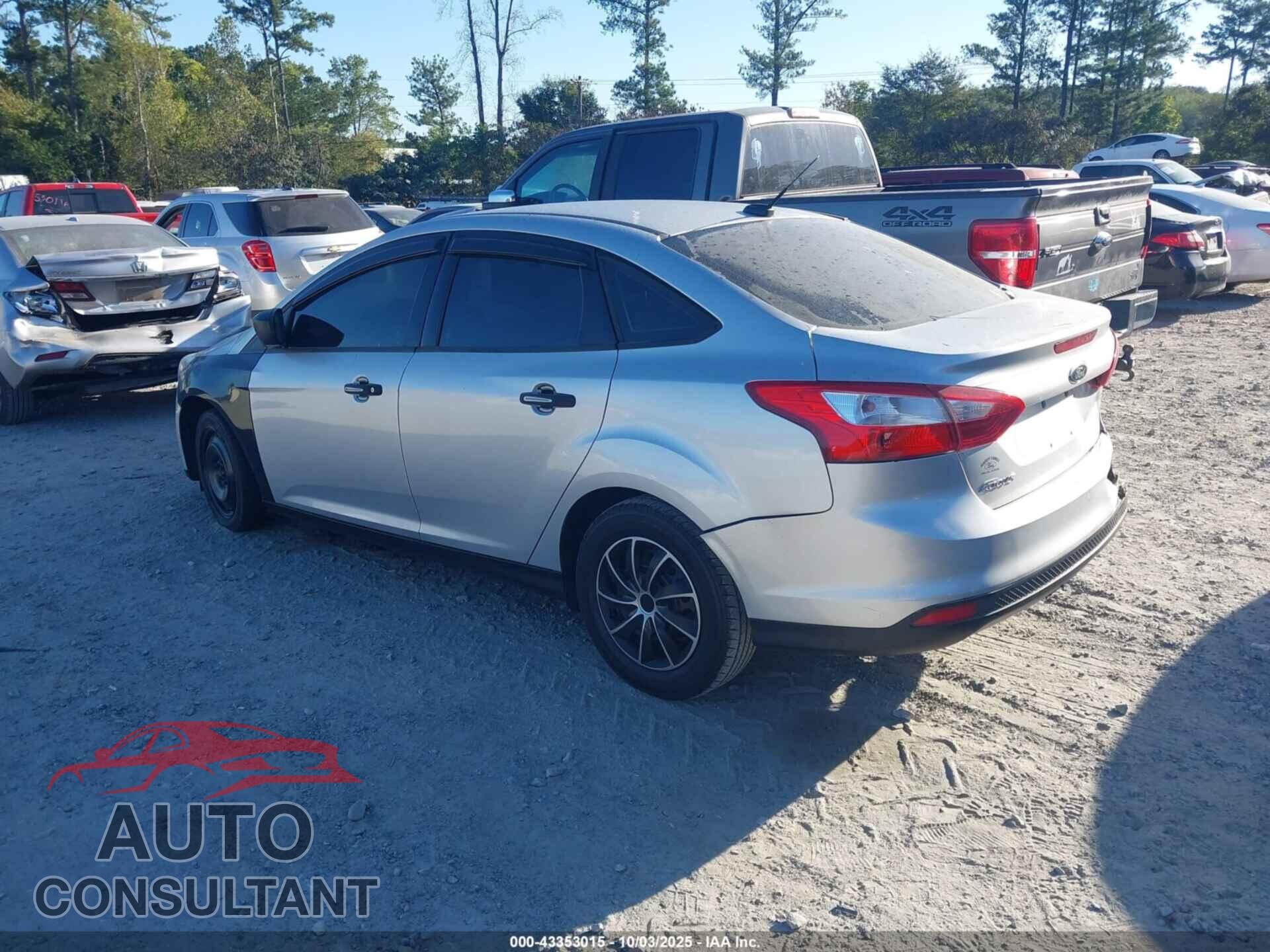 FORD FOCUS 2012 - 1FAHP3E25CL187867