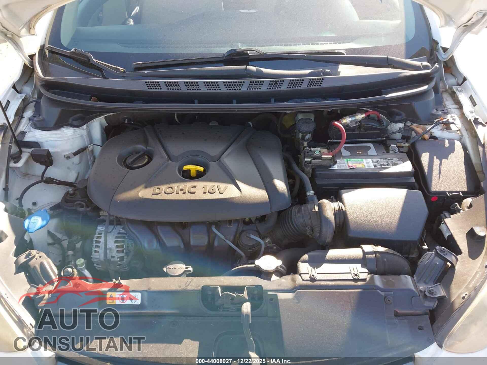 HYUNDAI ELANTRA 2016 - 5NPDH4AE8GH754689
