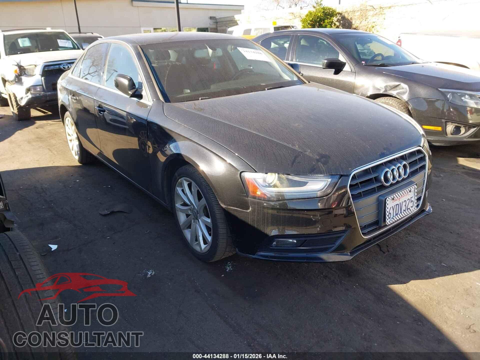AUDI A4 2013 - WAUEFAFL3DN020342