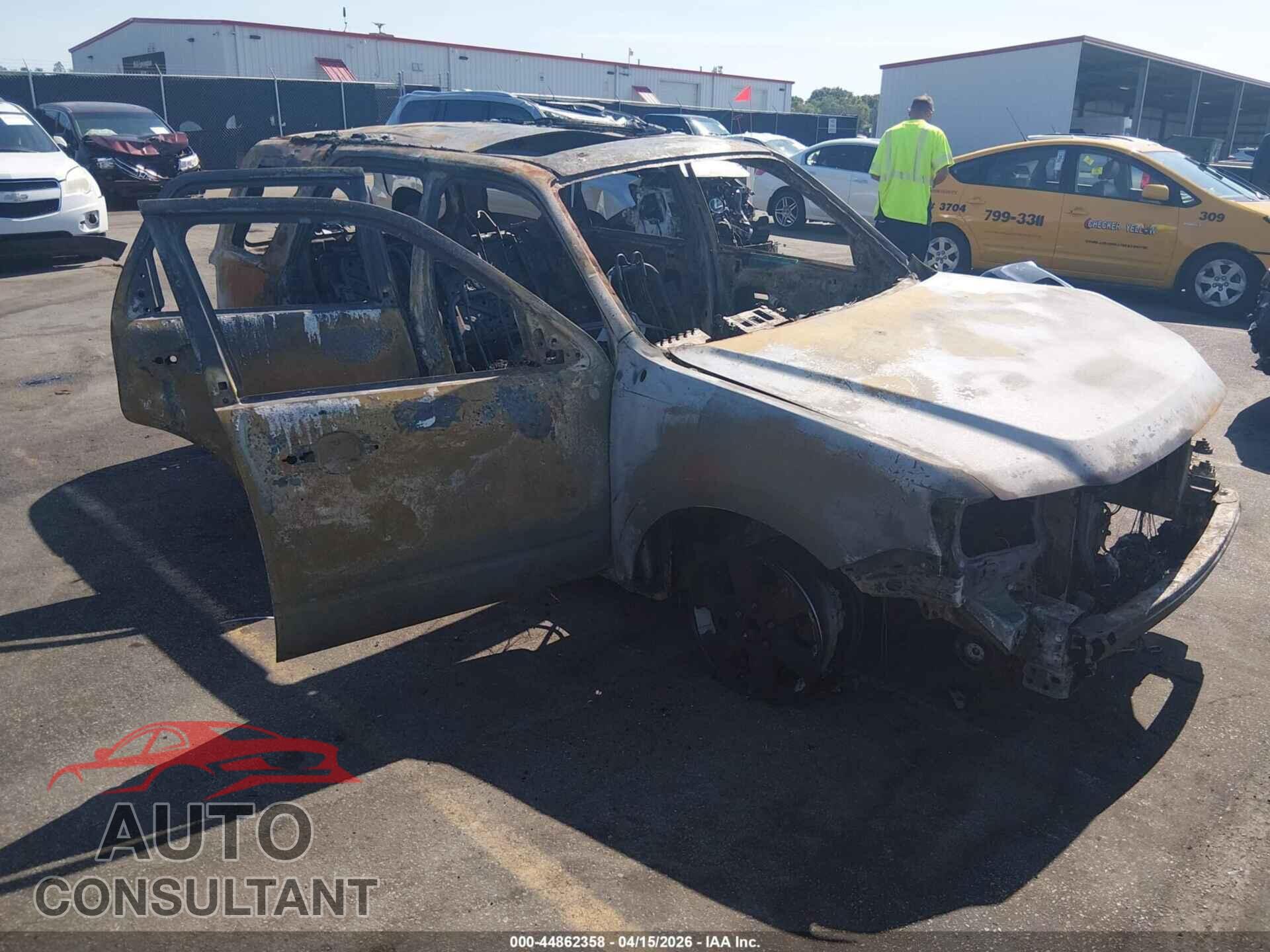 FORD ESCAPE 2011 - 1FMCU0EG6BKC02027
