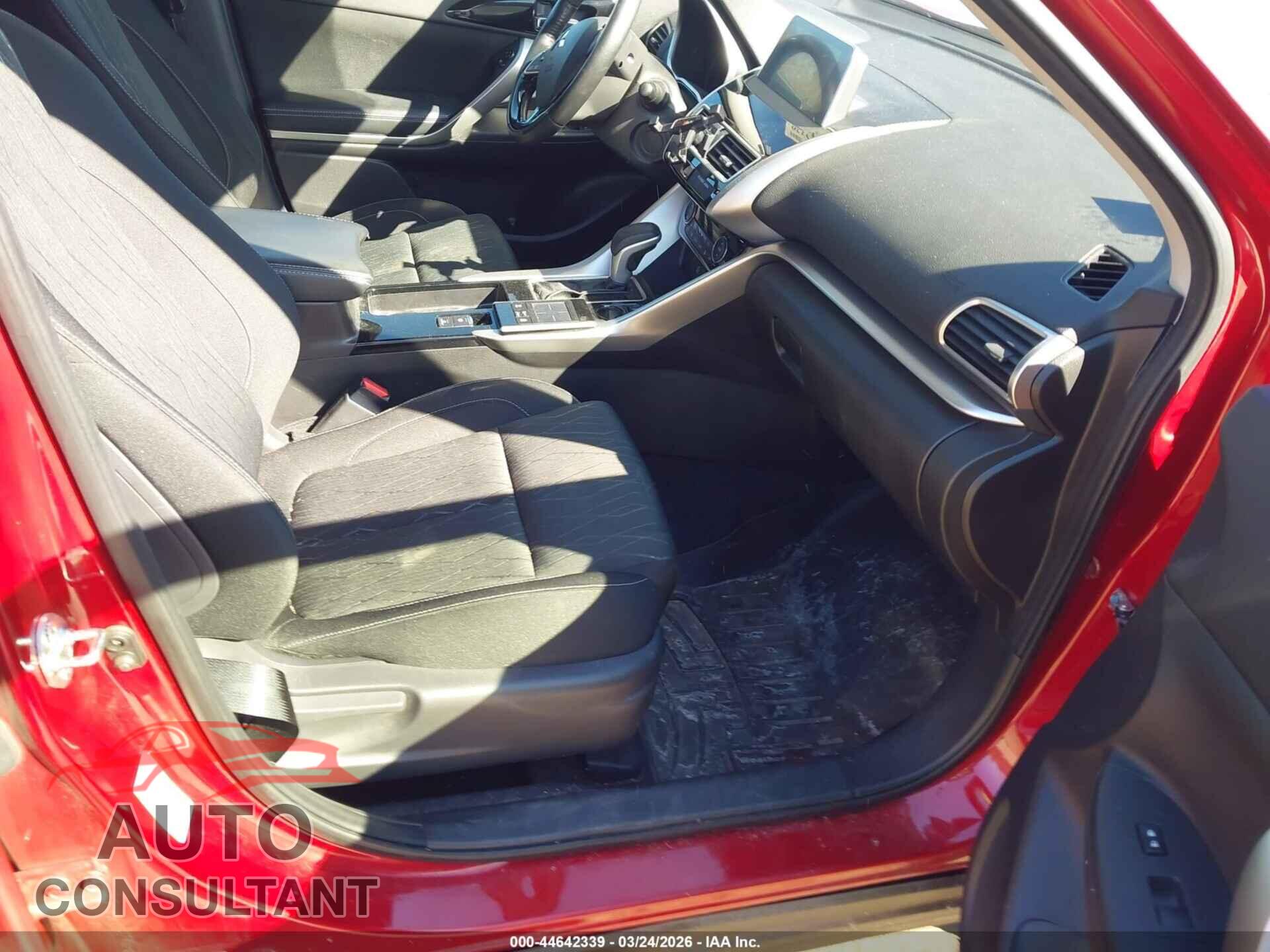 MITSUBISHI ECLIPSE CROSS 2020 - JA4AS5AA2LZ001034