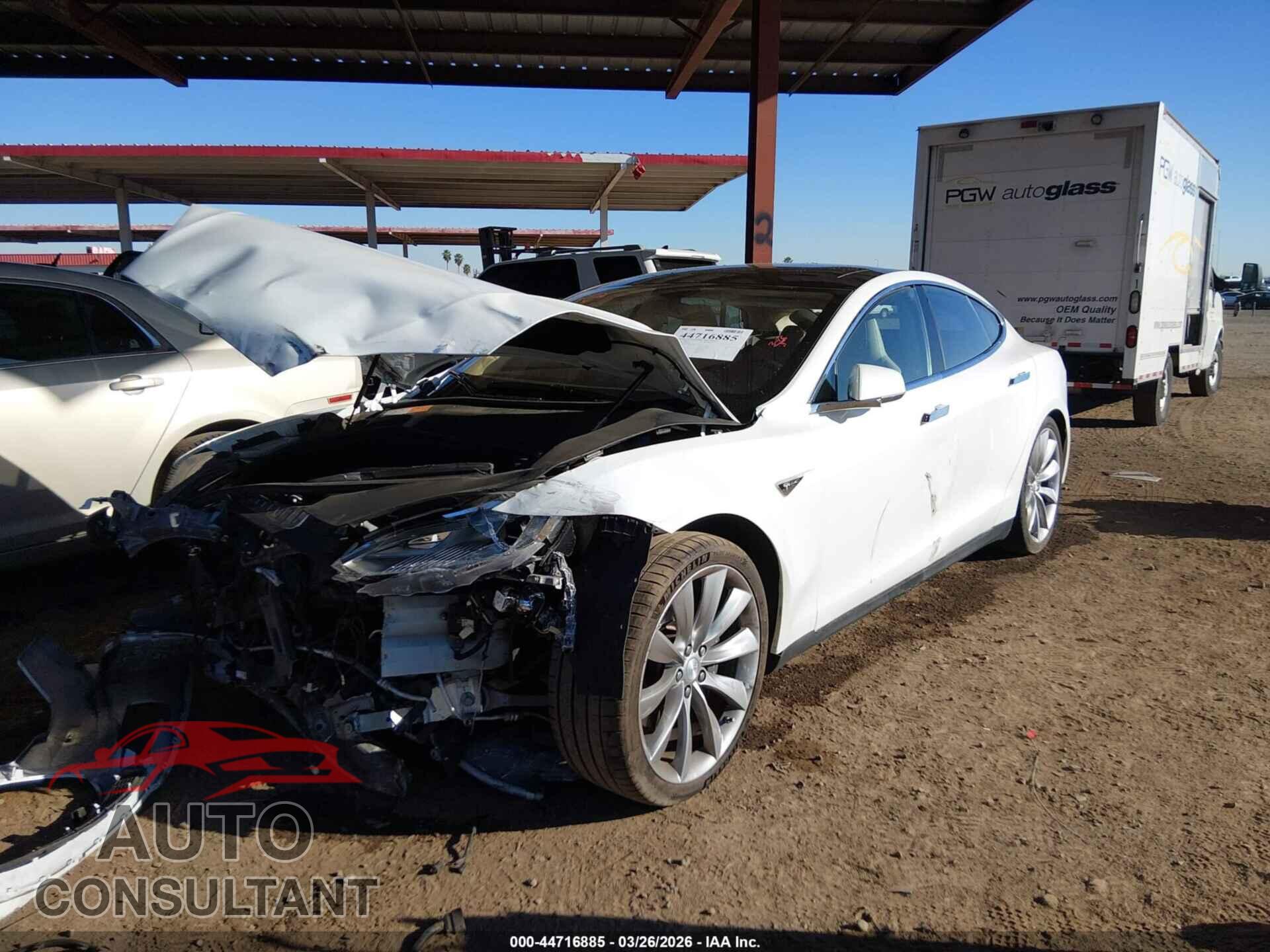 TESLA MODEL S 2012 - 5YJSA1DP2CFS00385