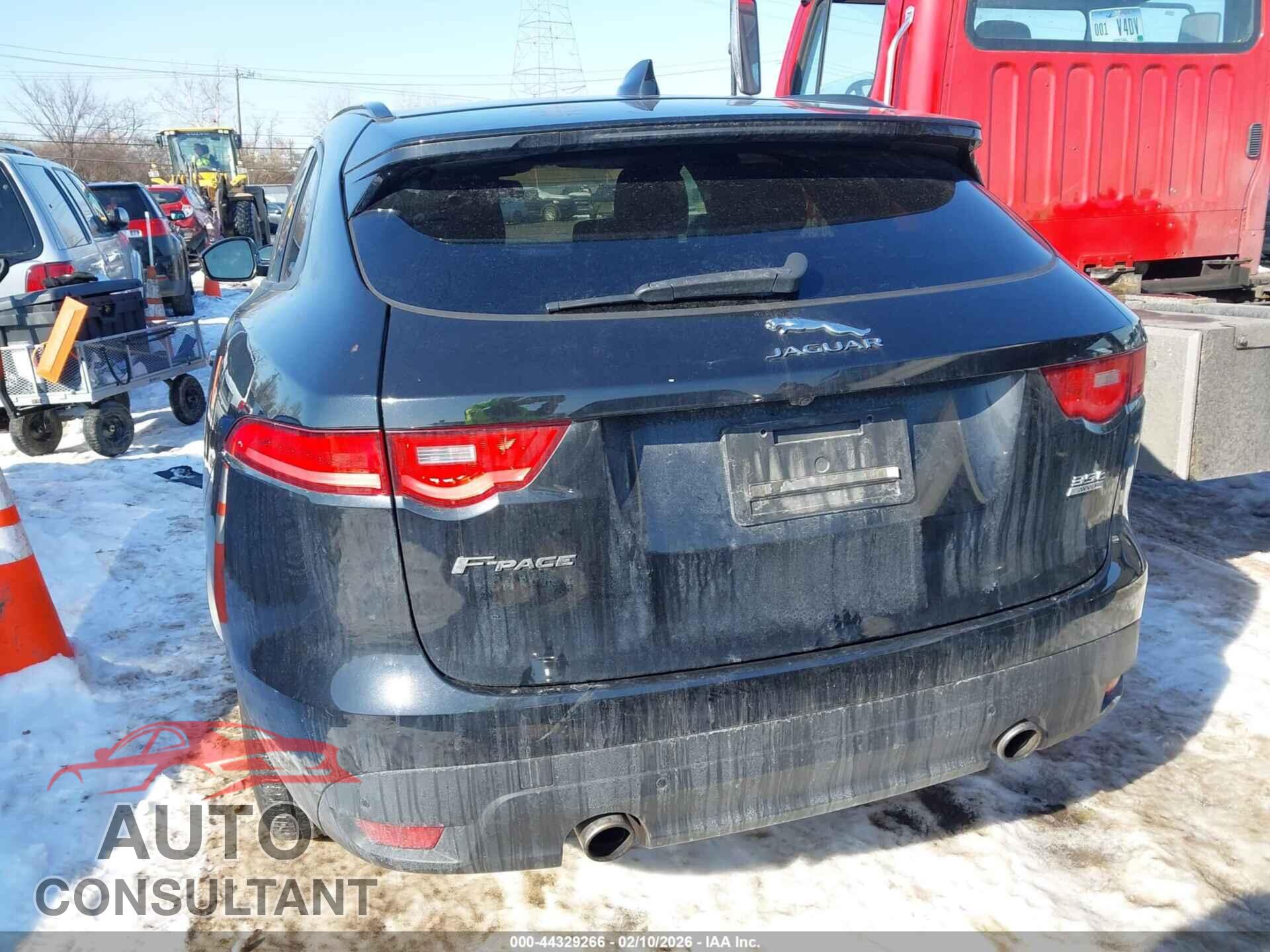 JAGUAR F-PACE 2017 - SADCJ2BV4HA084722