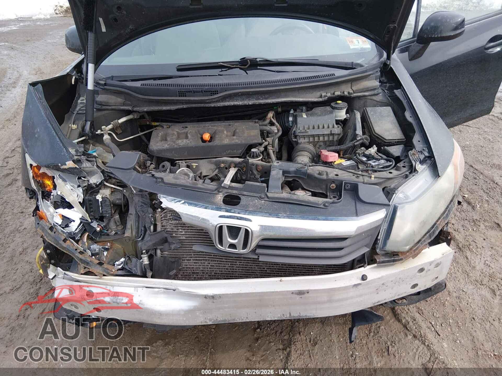 HONDA CIVIC 2012 - 2HGFB2F51CH524908