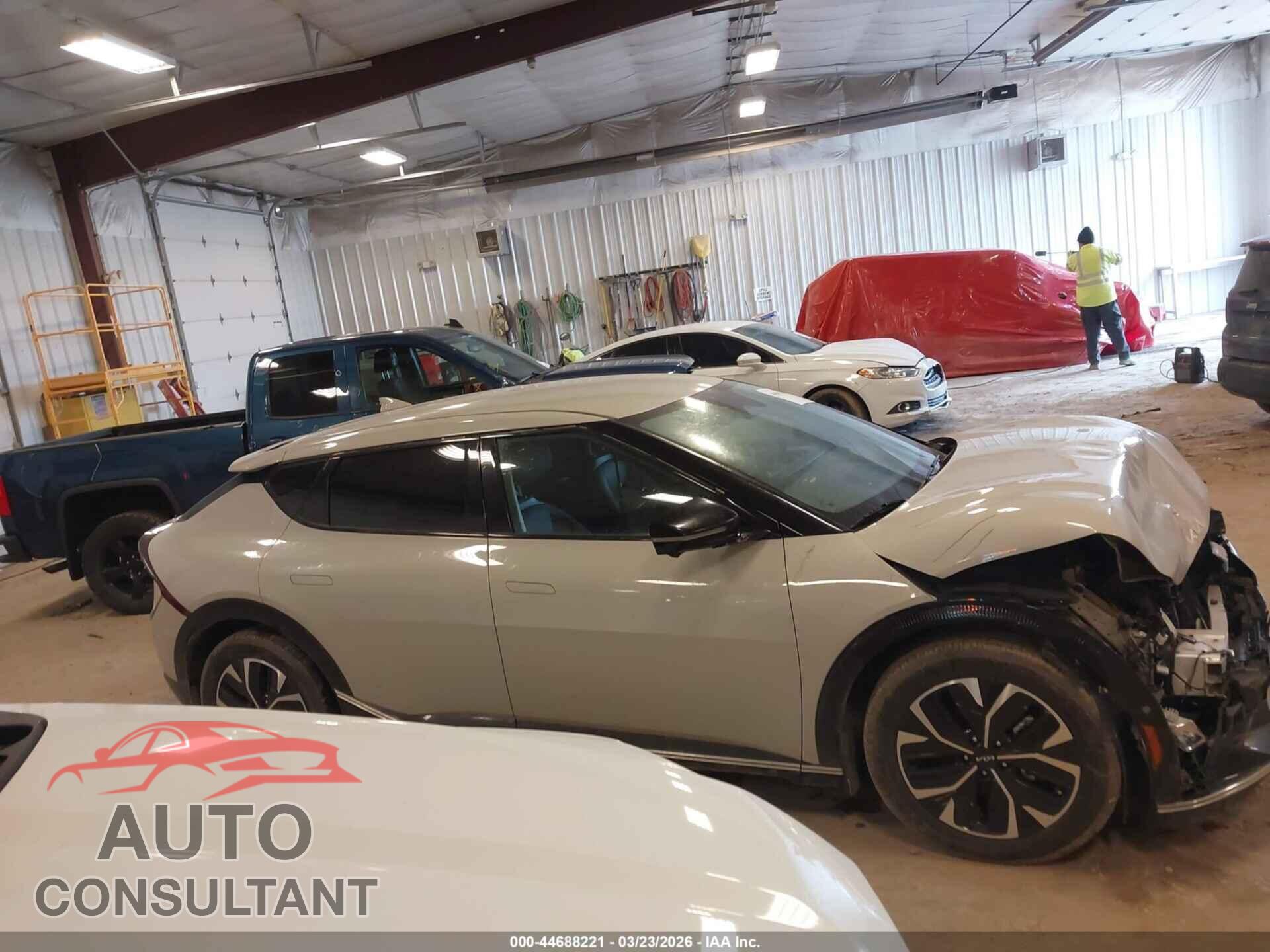 KIA EV6 2023 - KNDC3DLC4P5158551