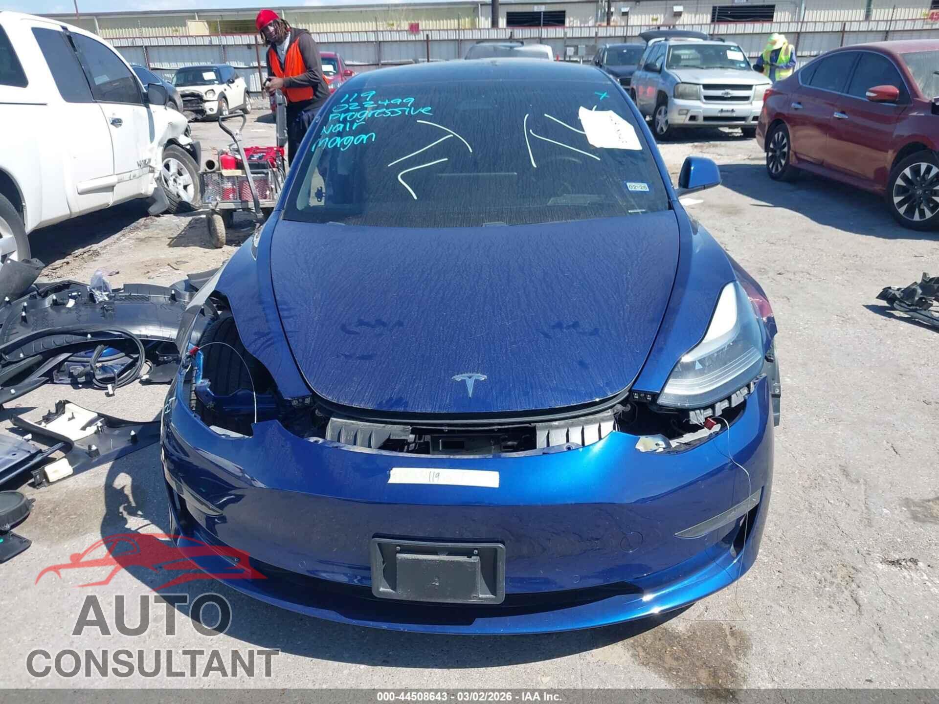 TESLA MODEL 3 2021 - 5YJ3E1EA8MF022499
