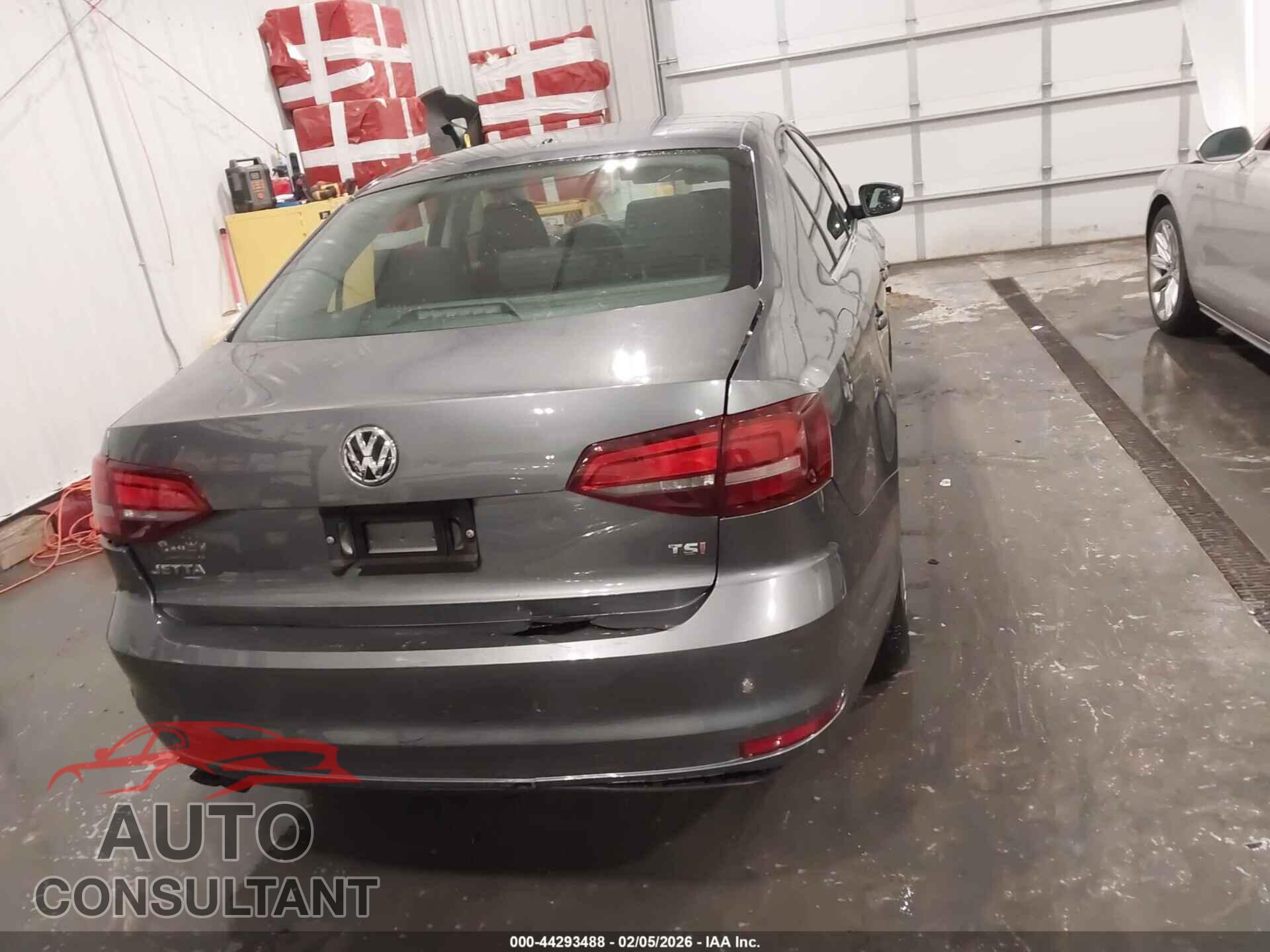 VOLKSWAGEN JETTA 2017 - 3VW2B7AJ1HM395184