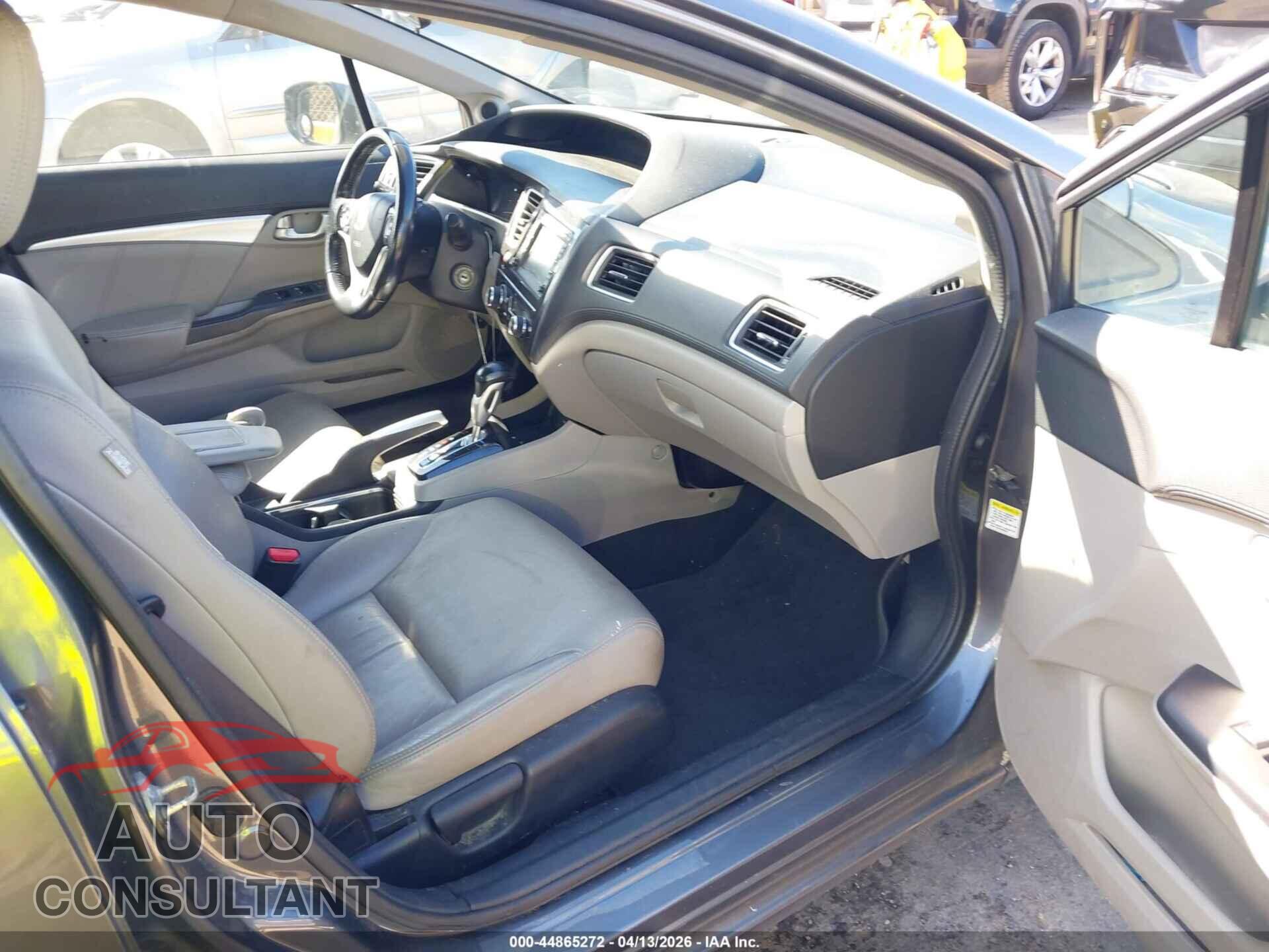 HONDA CIVIC 2013 - 19XFB2F92DE225006