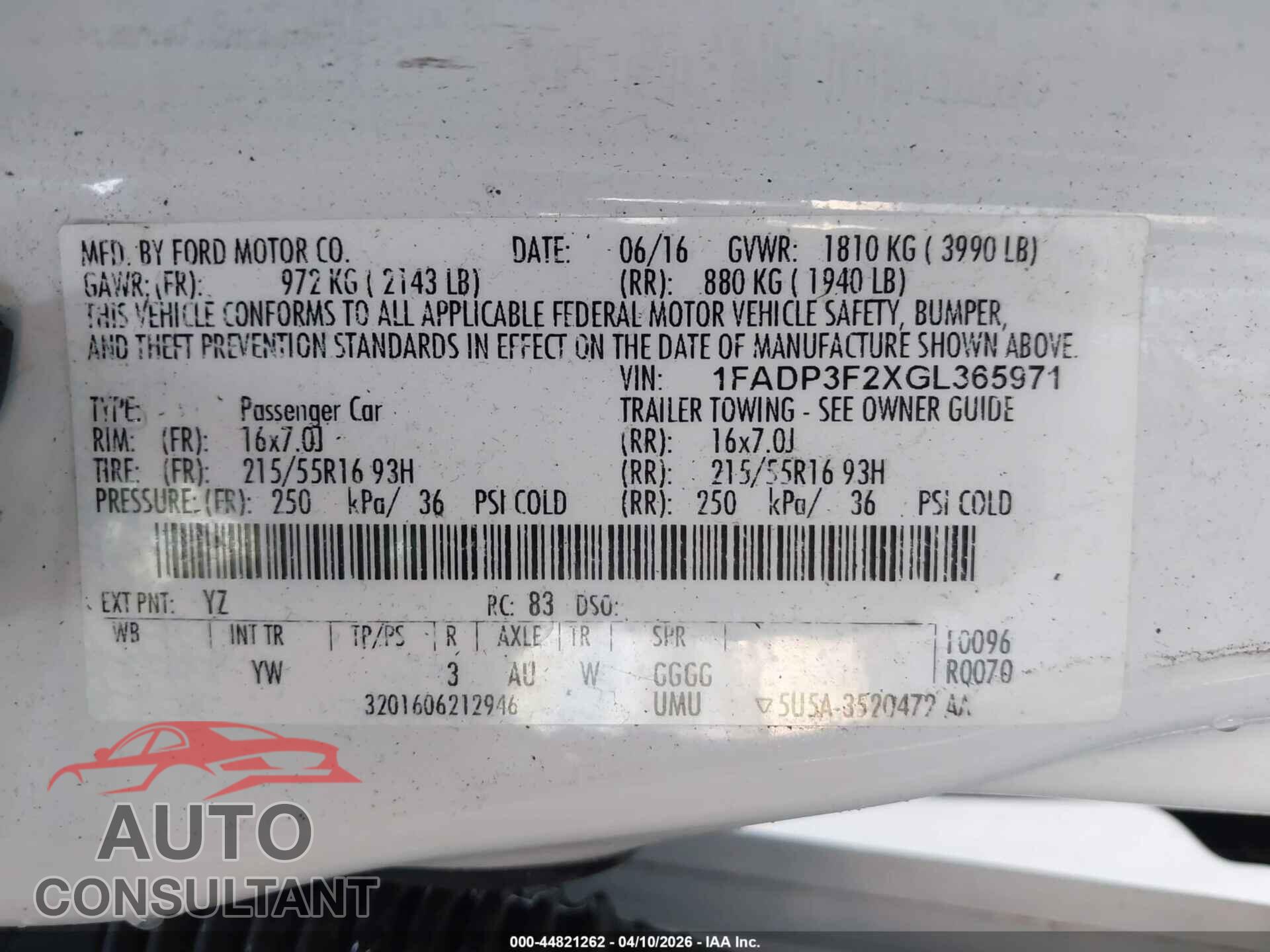 FORD FOCUS 2016 - 1FADP3F2XGL365971