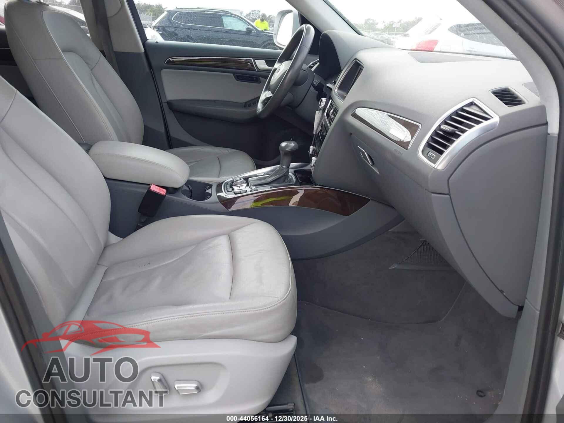 AUDI Q5 2014 - WA1LFAFP8EA120677