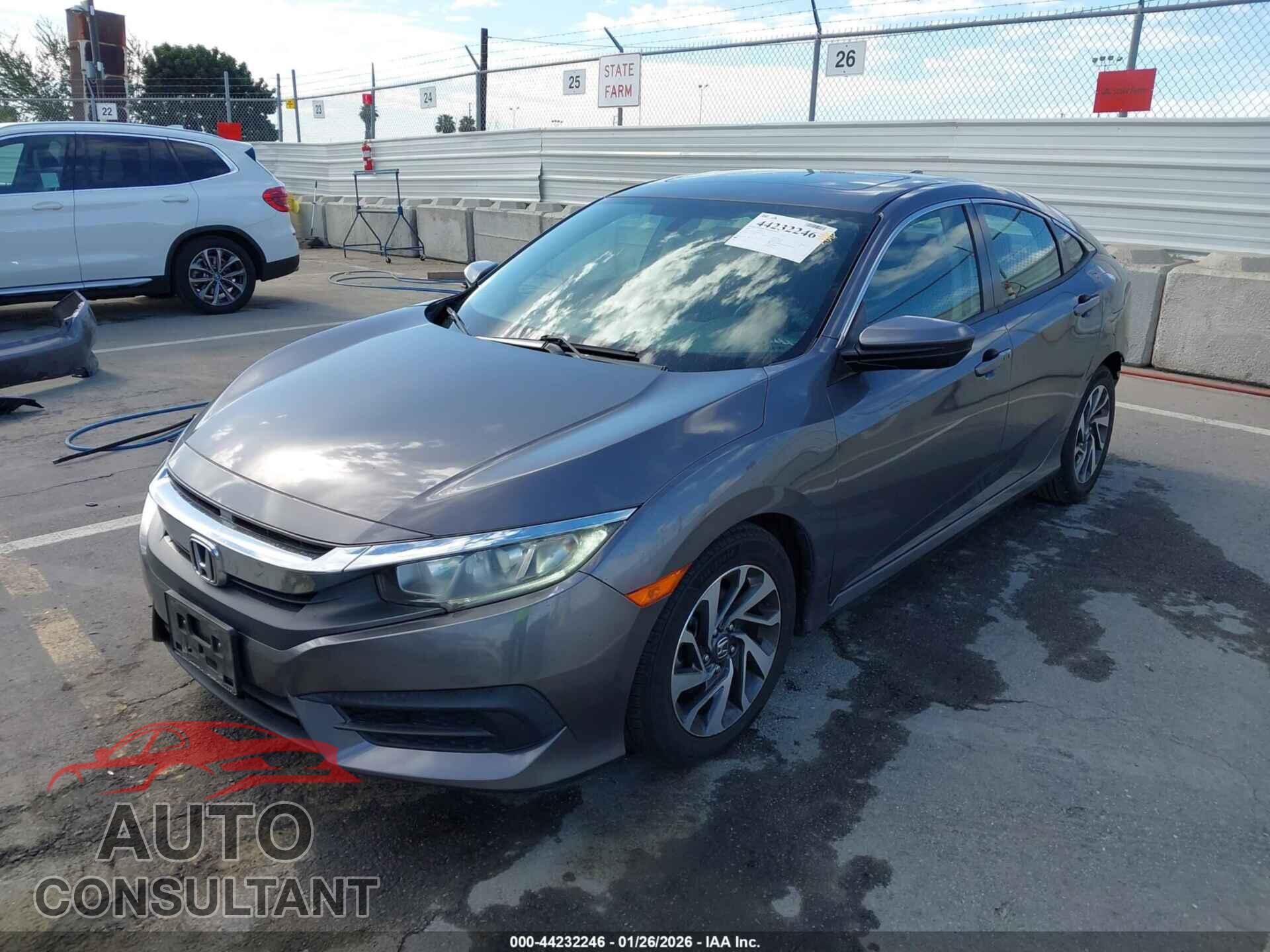 HONDA CIVIC 2017 - 2HGFC2F74HH558850