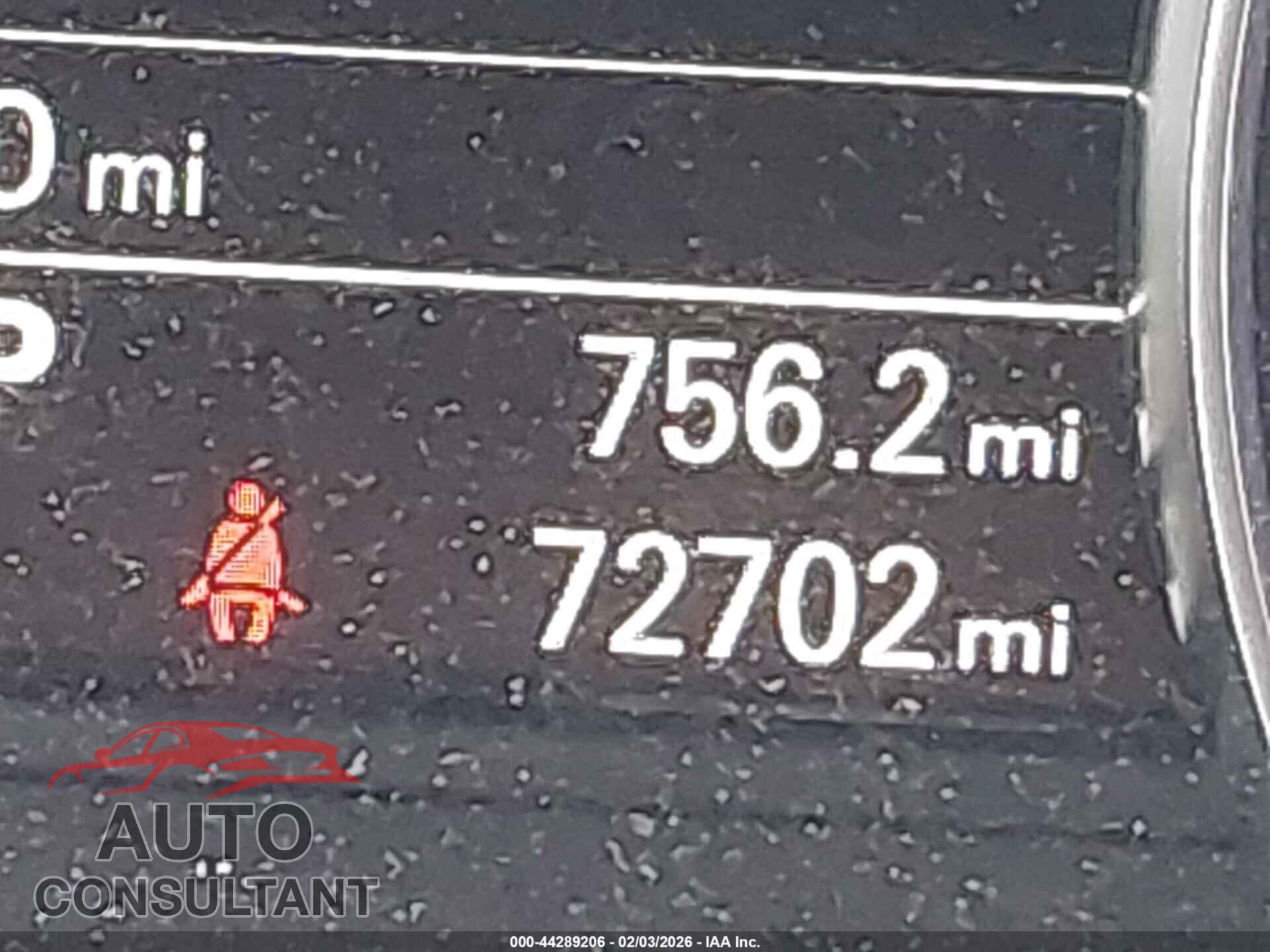 AUDI A8 L 2016 - WAU34AFD0GN004223