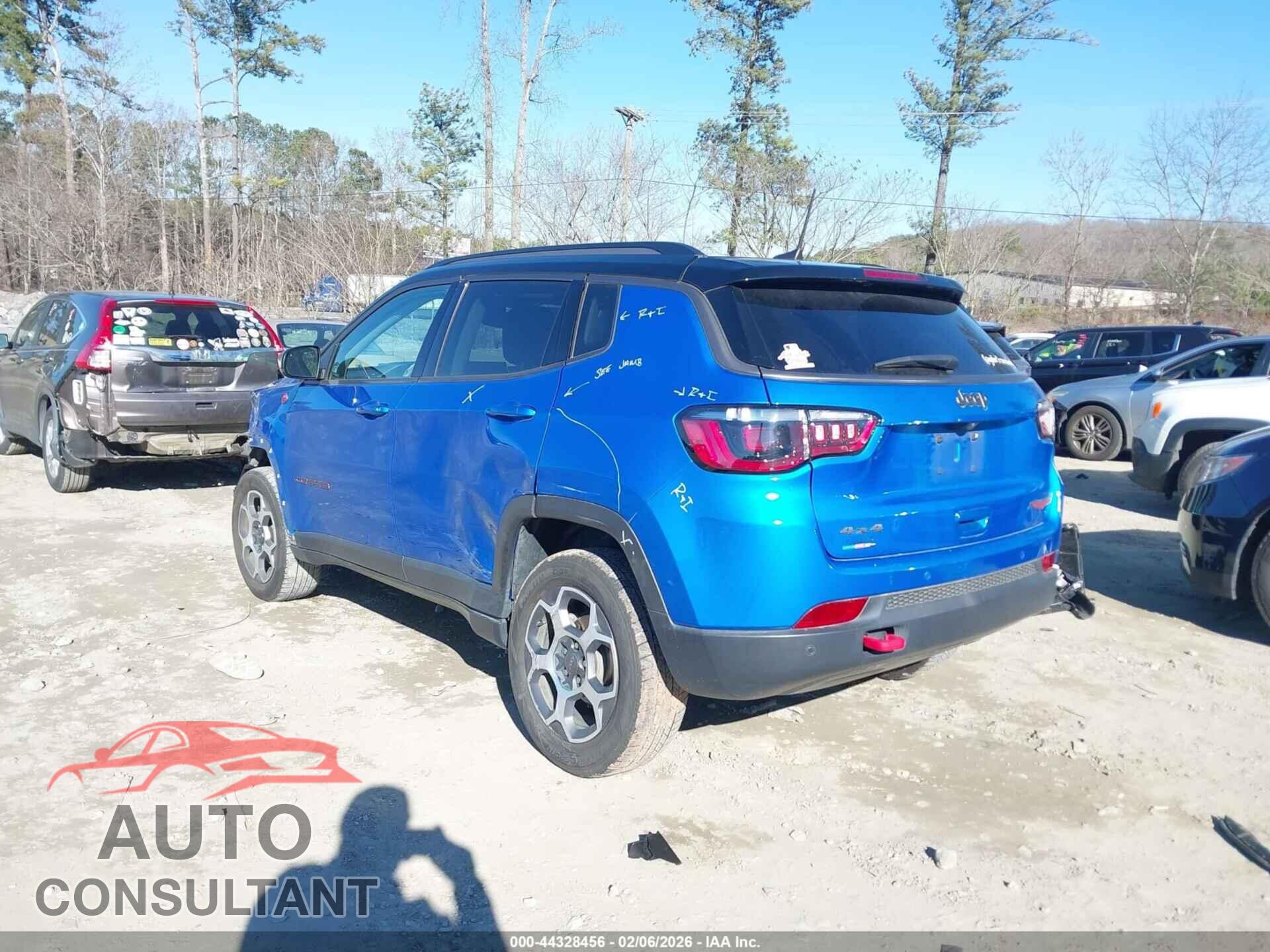 JEEP COMPASS 2022 - 3C4NJDDB2NT110919
