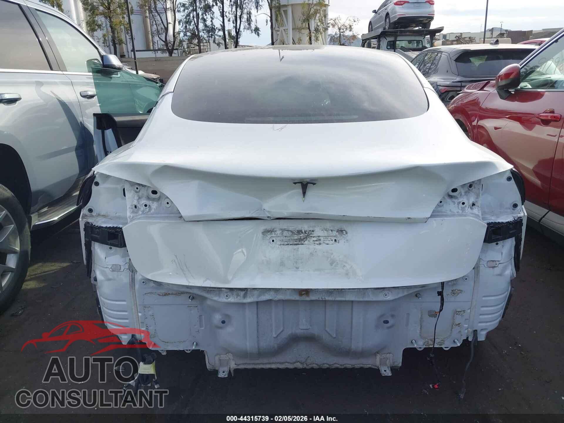 TESLA MODEL 3 2021 - 5YJ3E1EA2MF096064
