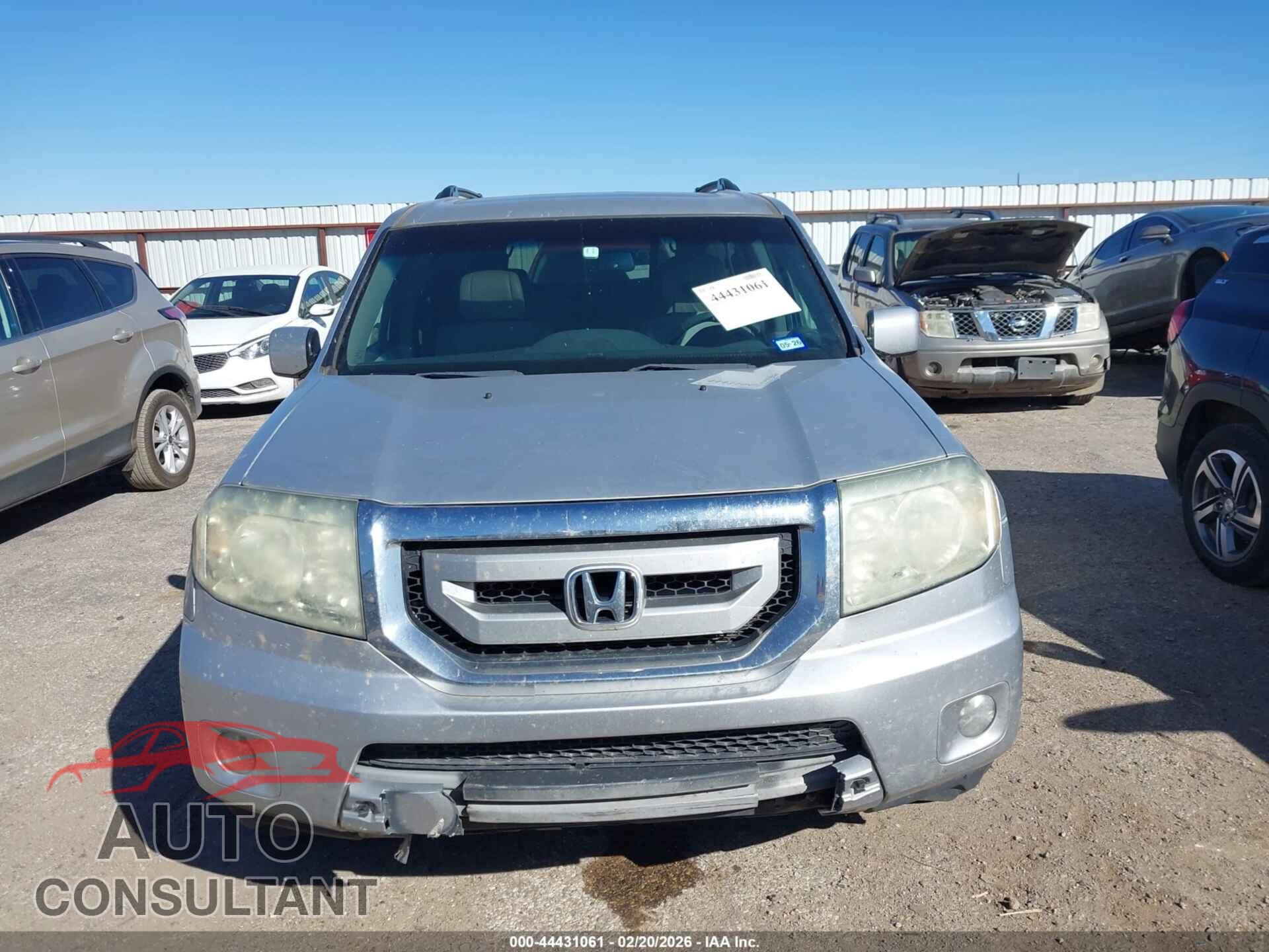 HONDA PILOT 2011 - 5FNYF4H74BB049801
