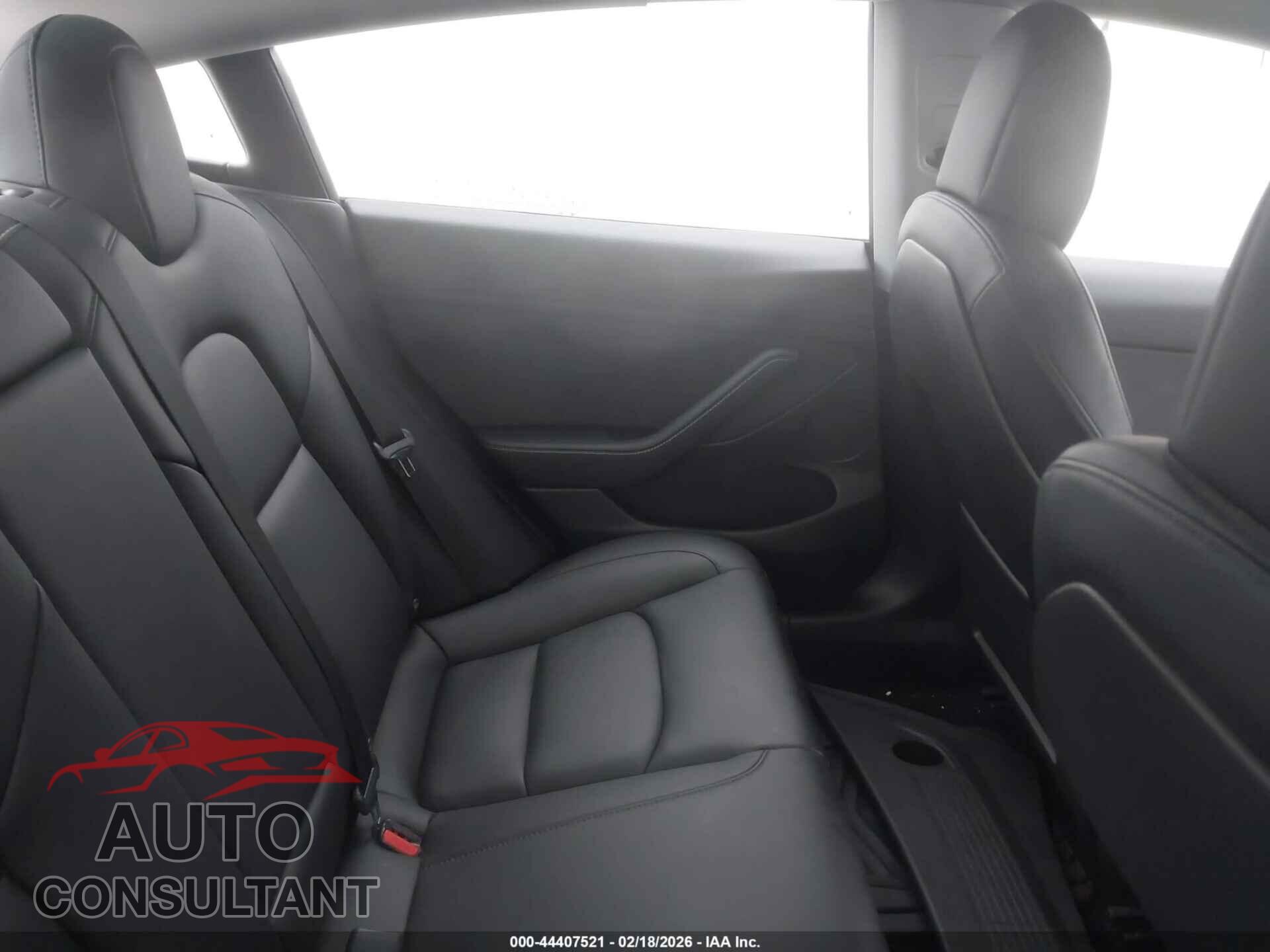 TESLA MODEL 3 2021 - 5YJ3E1EA2MF057748