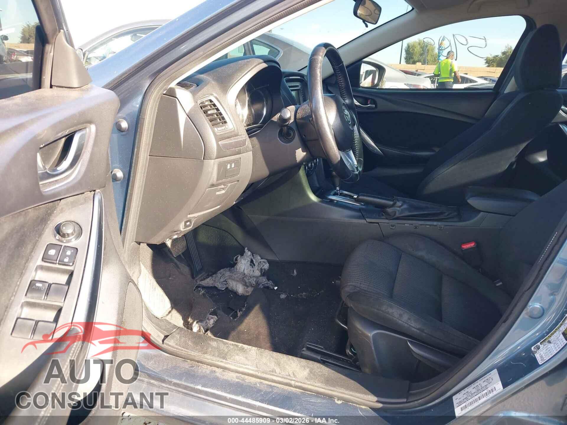 MAZDA MAZDA6 2014 - JM1GJ1U67E1141083