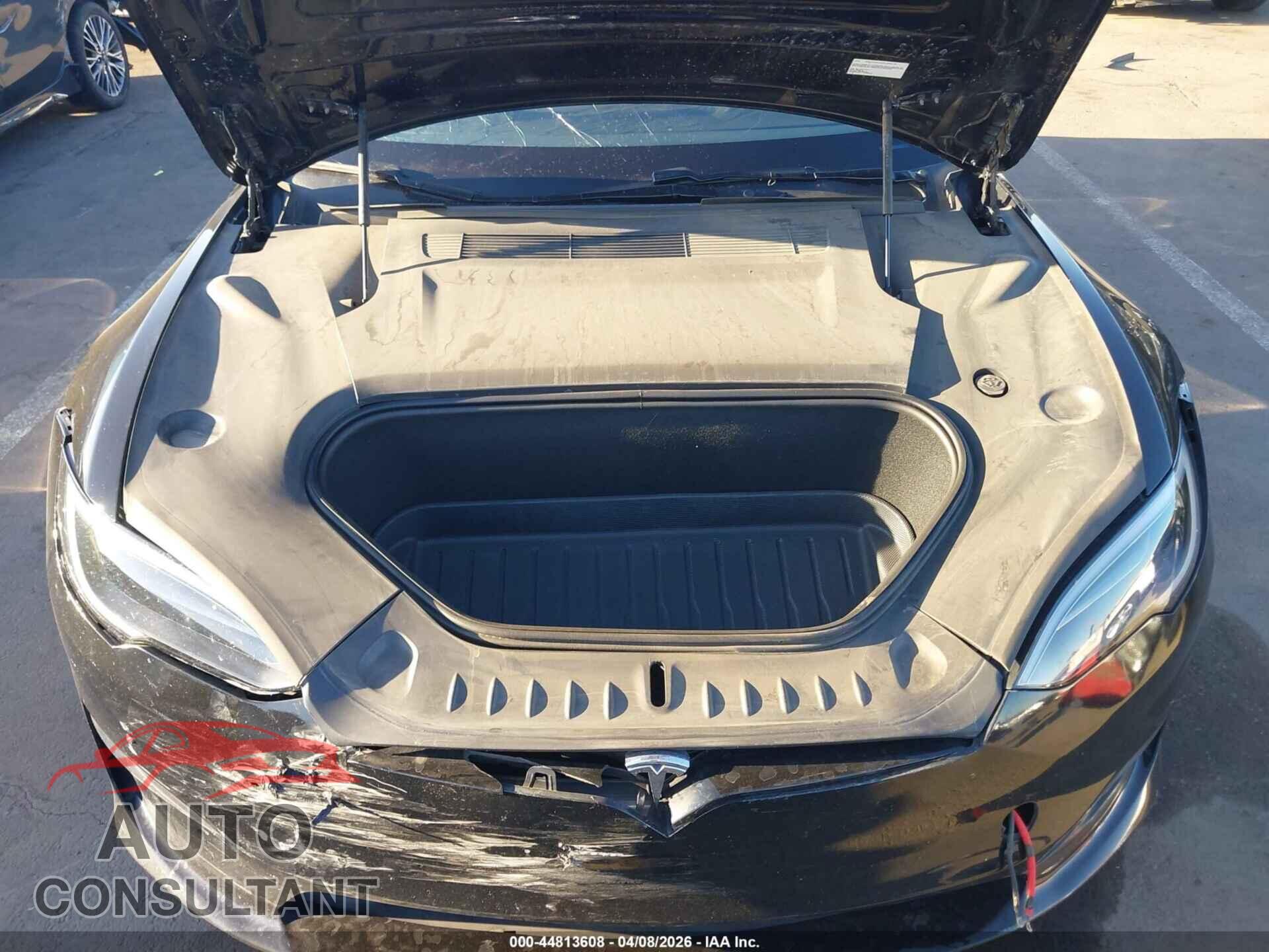 TESLA MODEL S 2023 - 5YJSA1E58PF522144