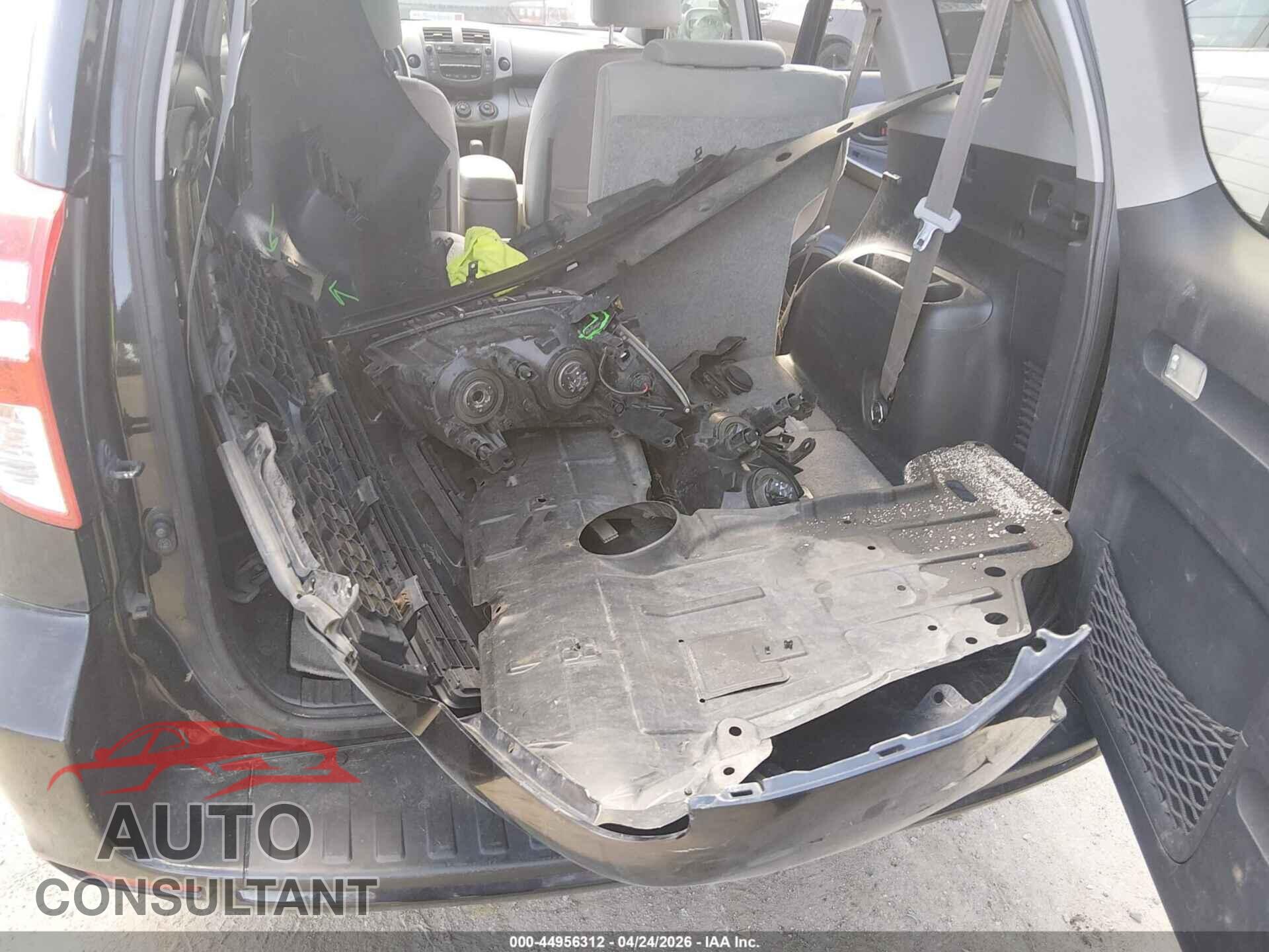 TOYOTA RAV4 2010 - JTMJF4DV2A5024904