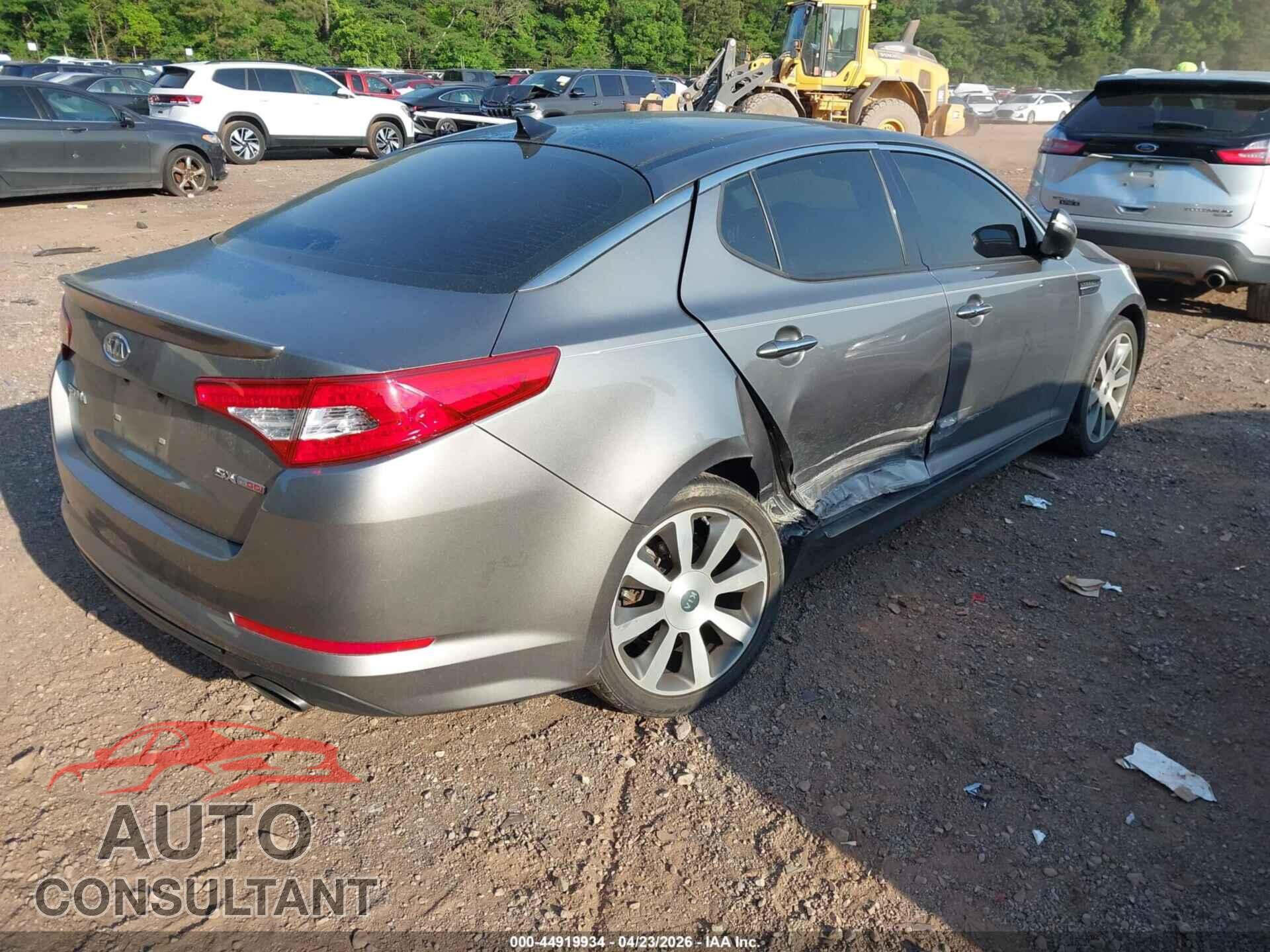 KIA OPTIMA 2012 - 5XXGR4A61CG009095