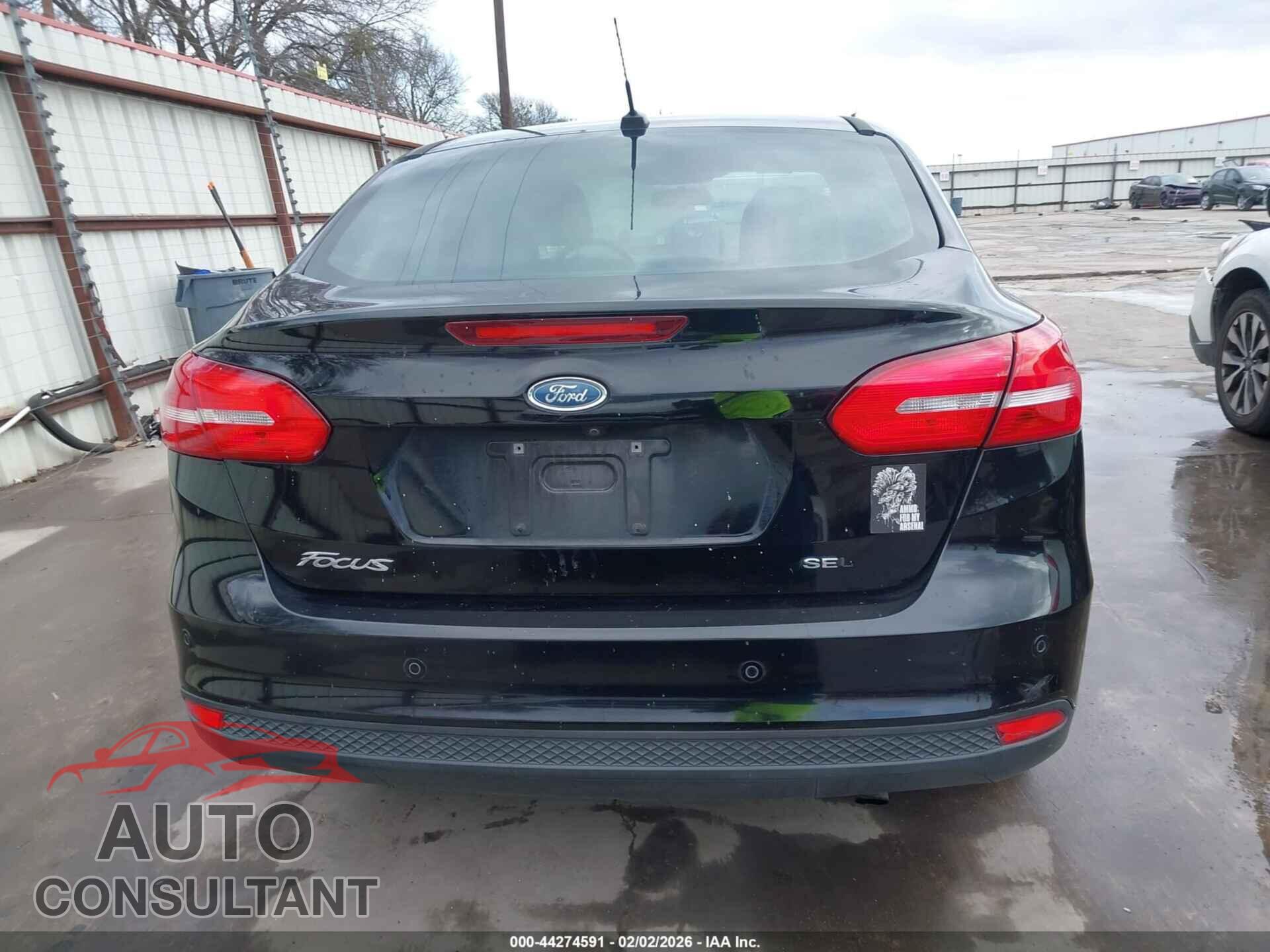FORD FOCUS 2017 - 1FADP3H26HL257636