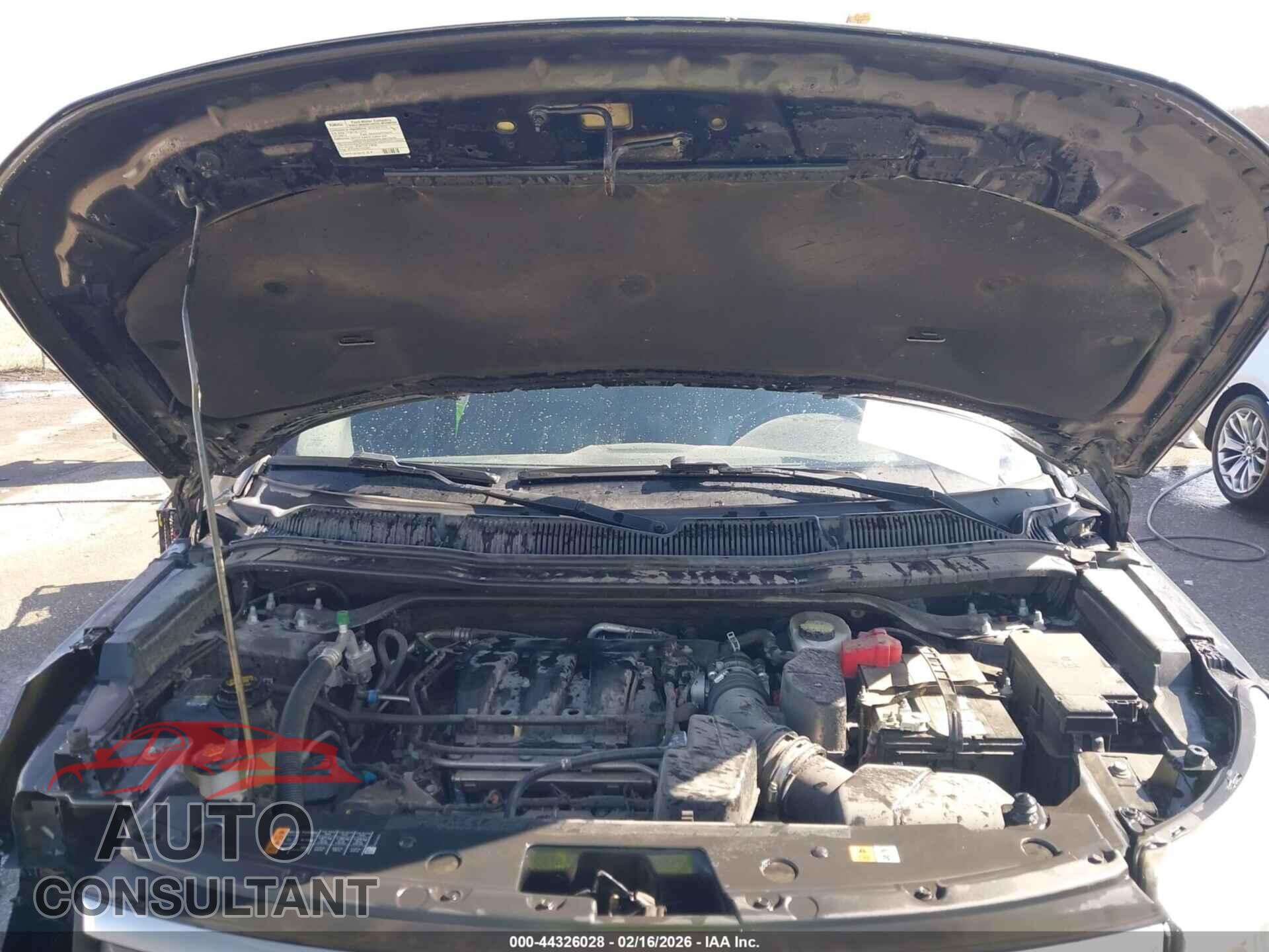 FORD EXPLORER 2018 - 1FM5K7F83JGB13631