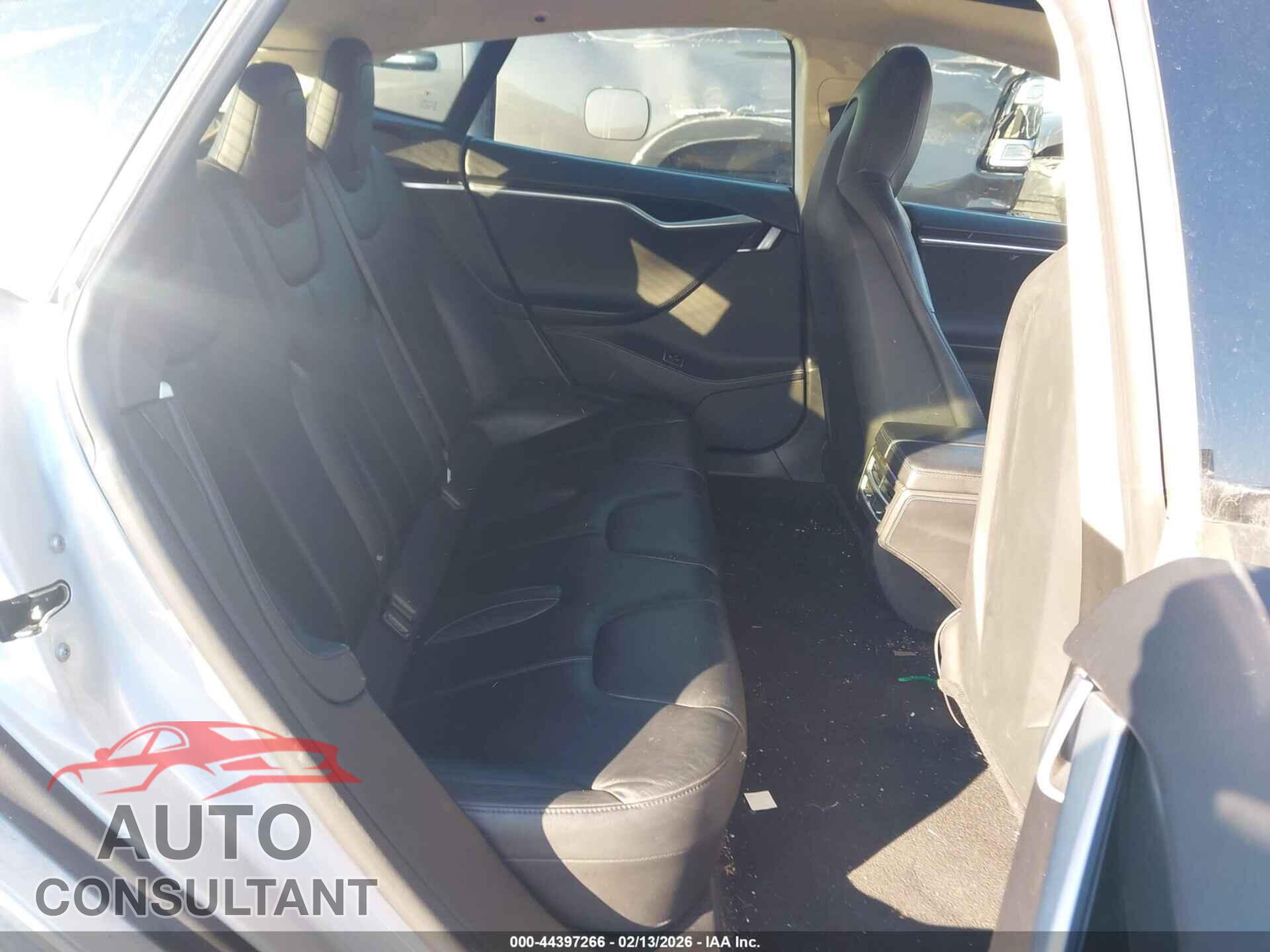 TESLA MODEL S 2015 - 5YJSA1E4XFF114864