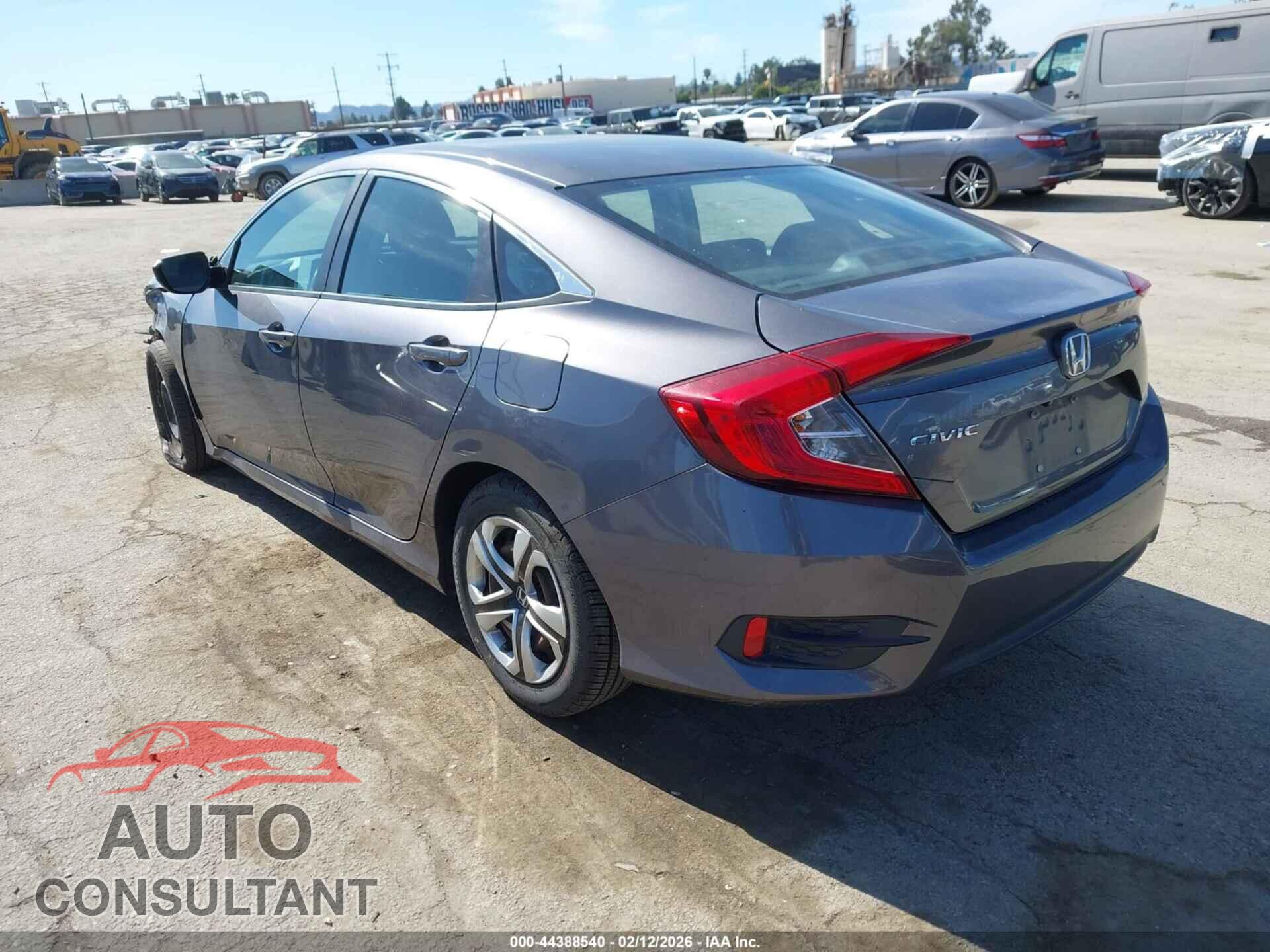 HONDA CIVIC 2018 - 2HGFC2F57JH587814