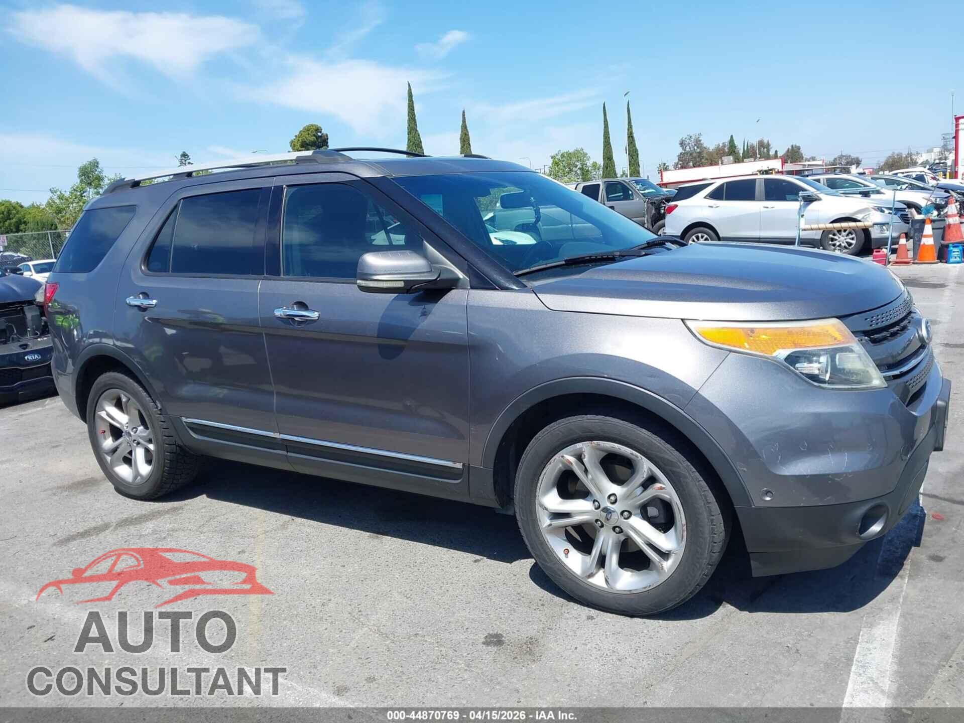 FORD EXPLORER 2011 - 1FMHK7F83BGA18565
