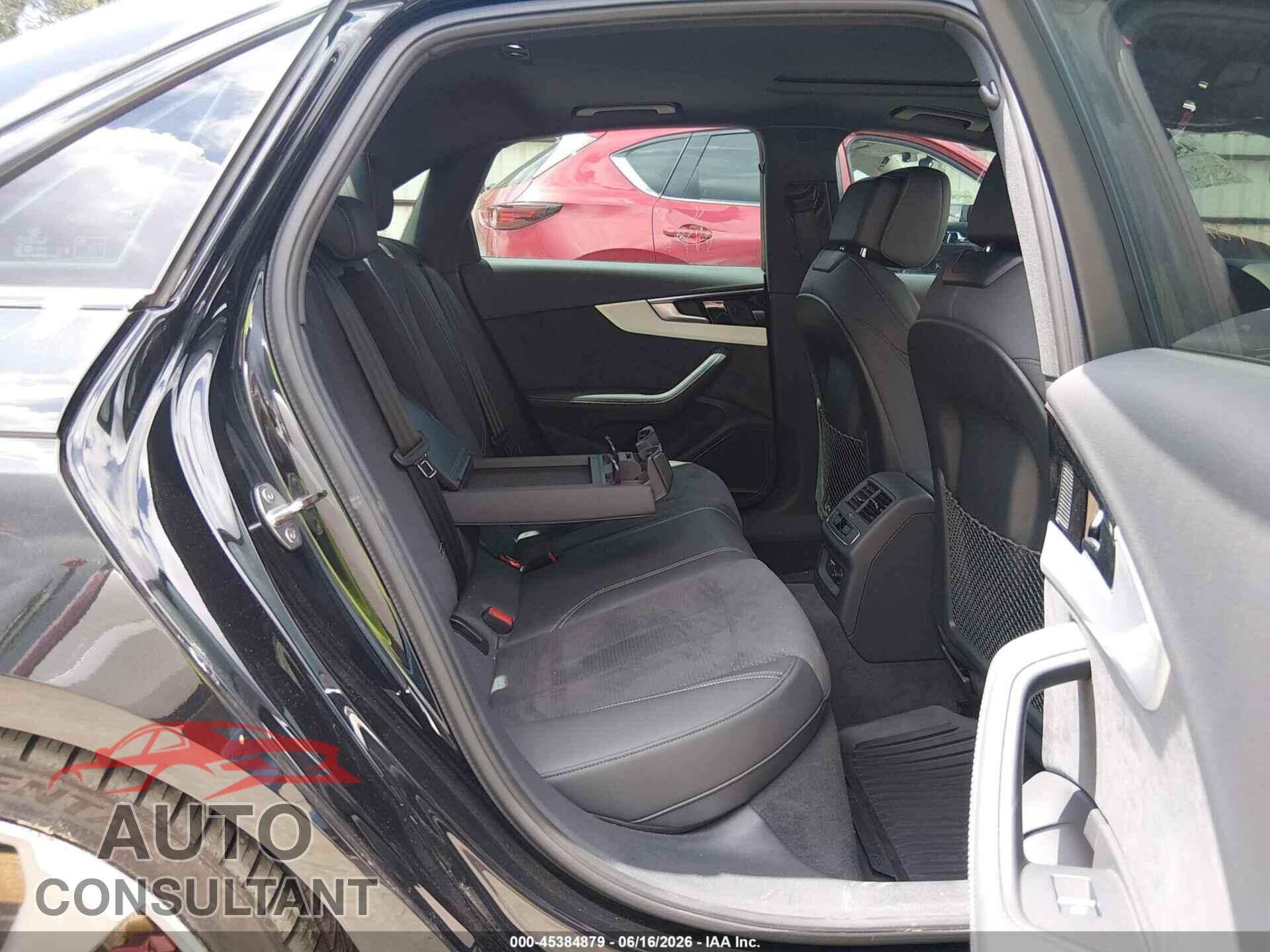 AUDI A4 2024 - WAUEABF47RN001622