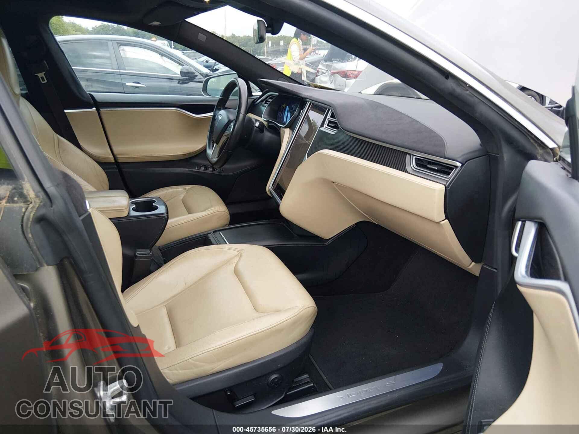 TESLA MODEL S 2016 - 5YJSA1E43GF140255