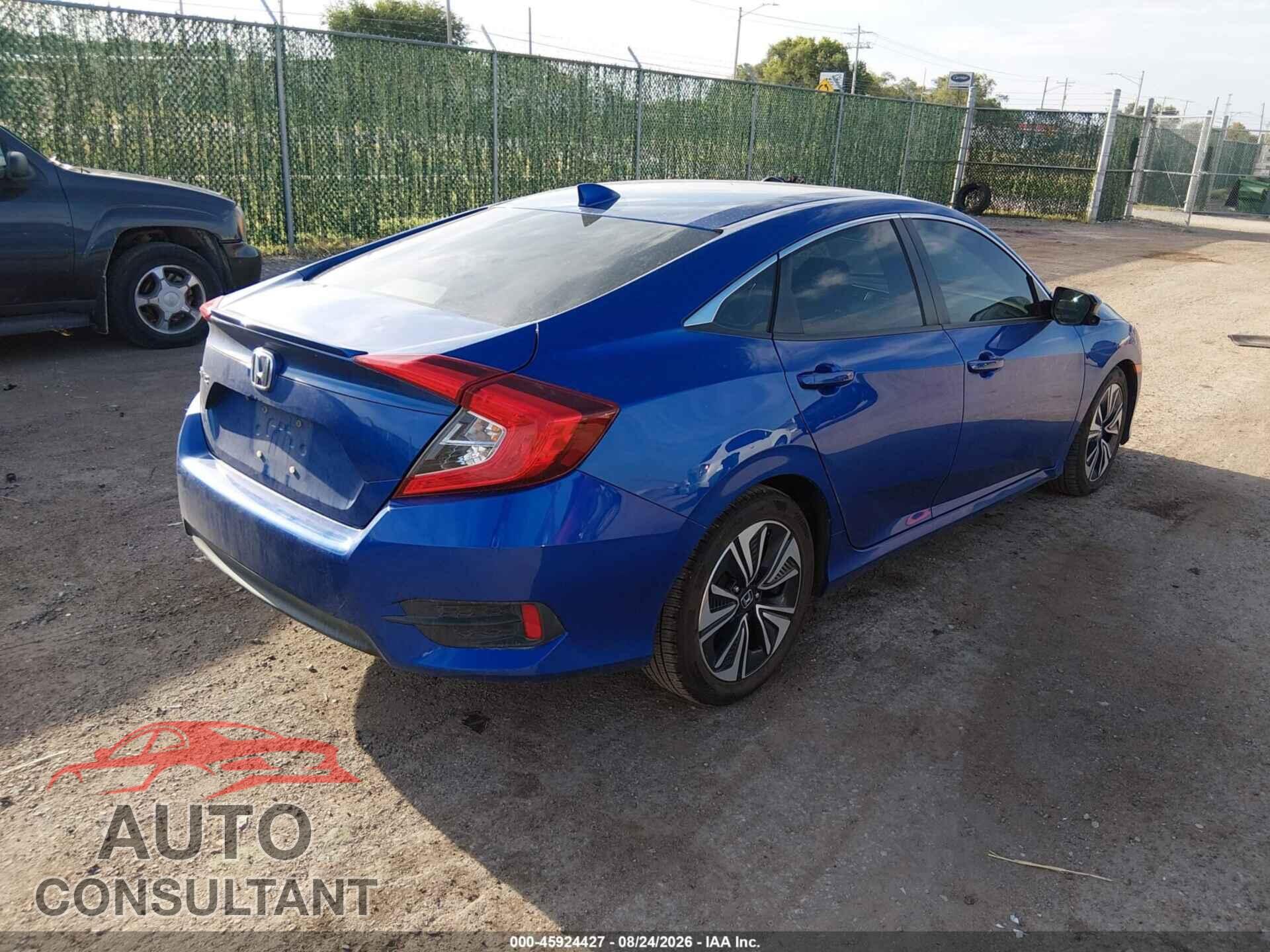 HONDA CIVIC 2018 - JHMFC1F33JX005547