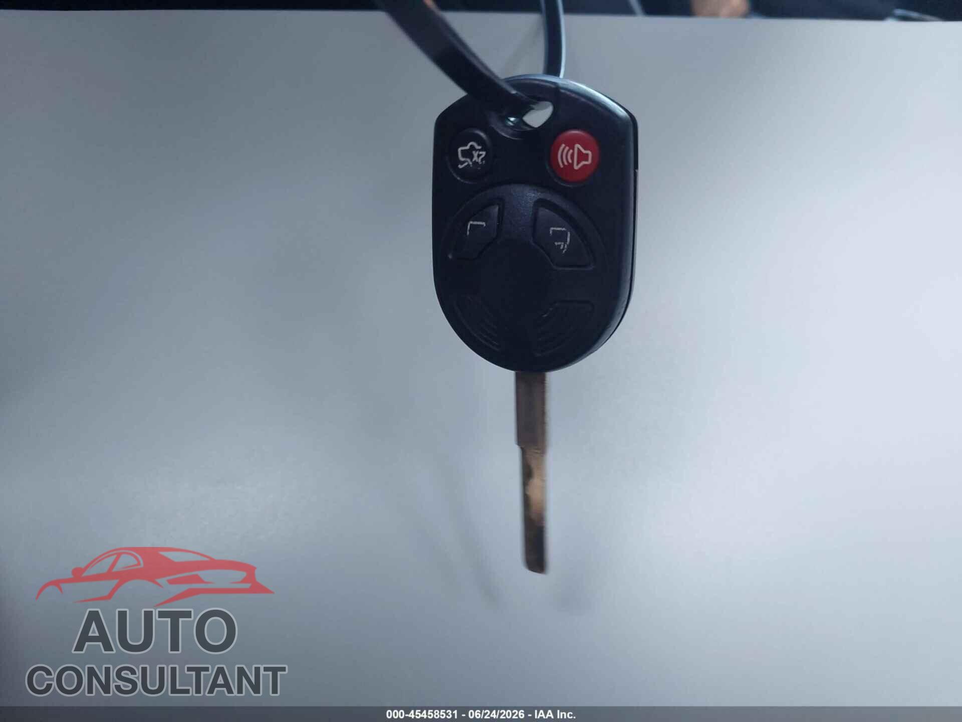 FORD FOCUS 2017 - 1FADP3F23HL294985