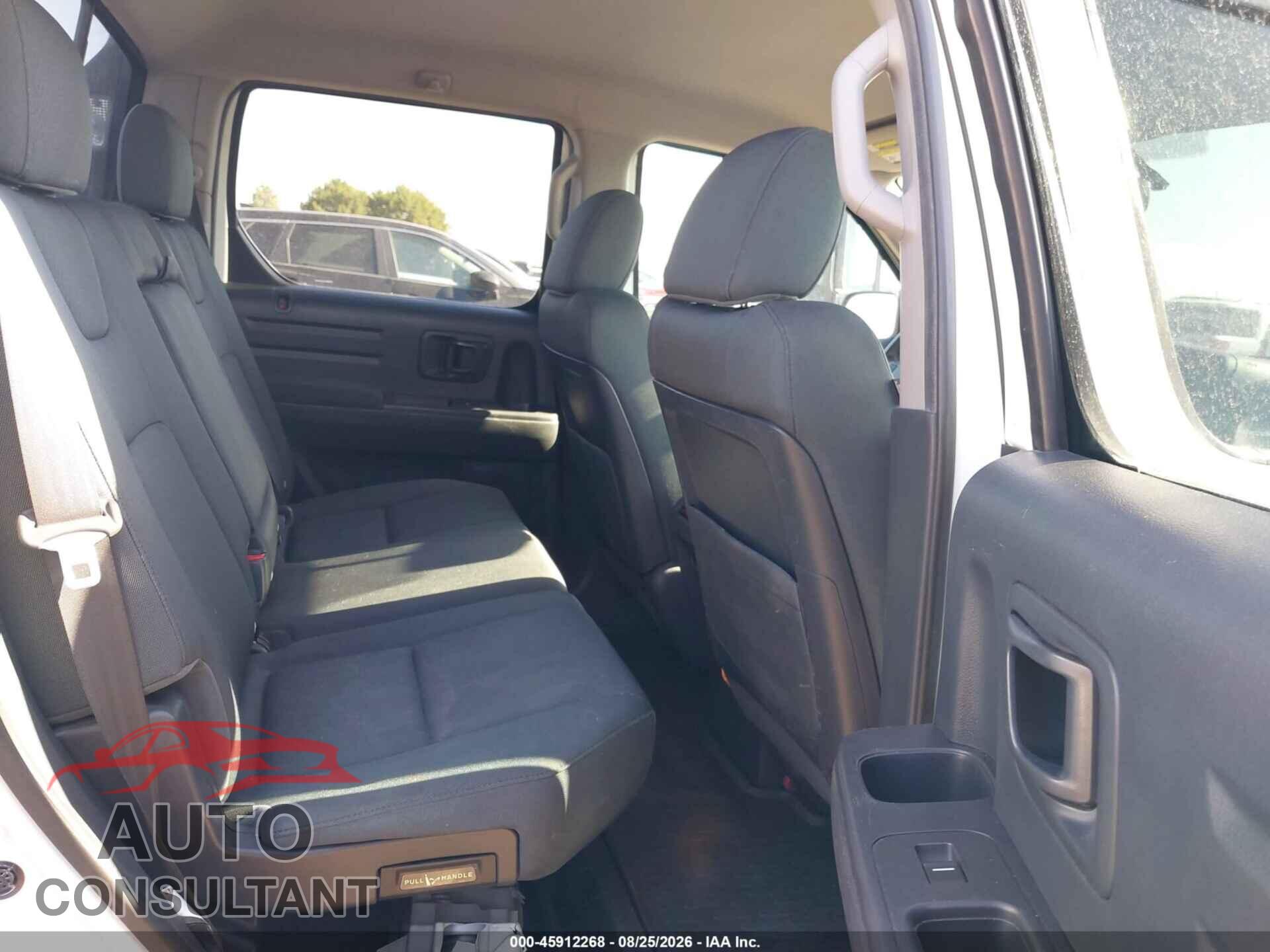 HONDA RIDGELINE 2013 - 5FPYK1F70DB011604