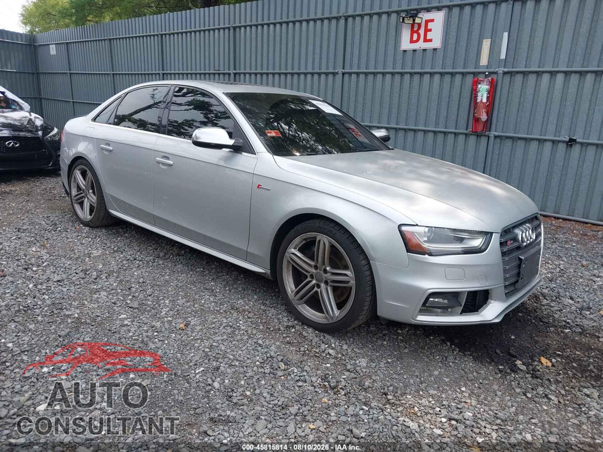 AUDI S4 2014 - WAUBGAFLXEA026678