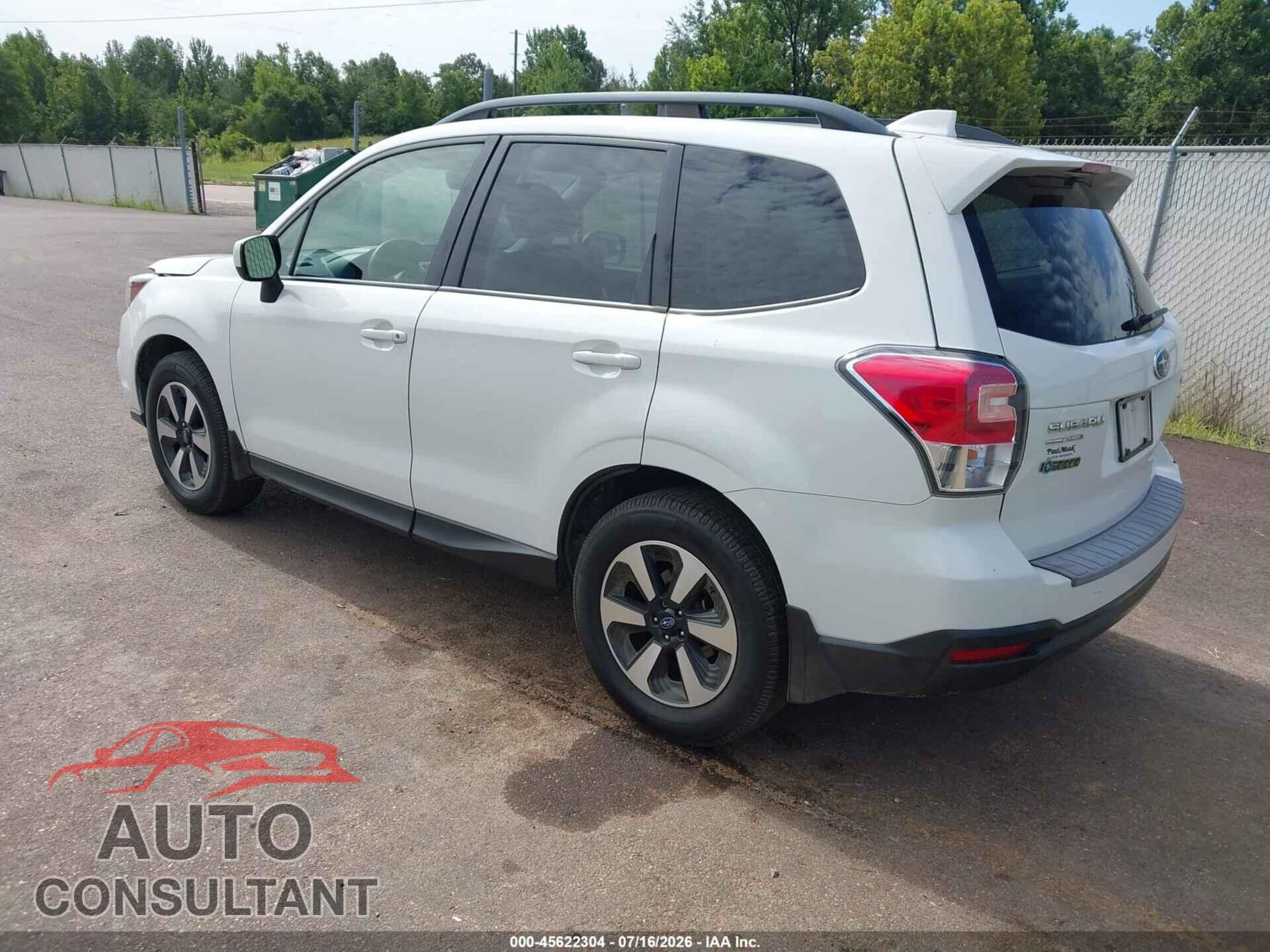 SUBARU FORESTER 2017 - JF2SJADC0HH537482