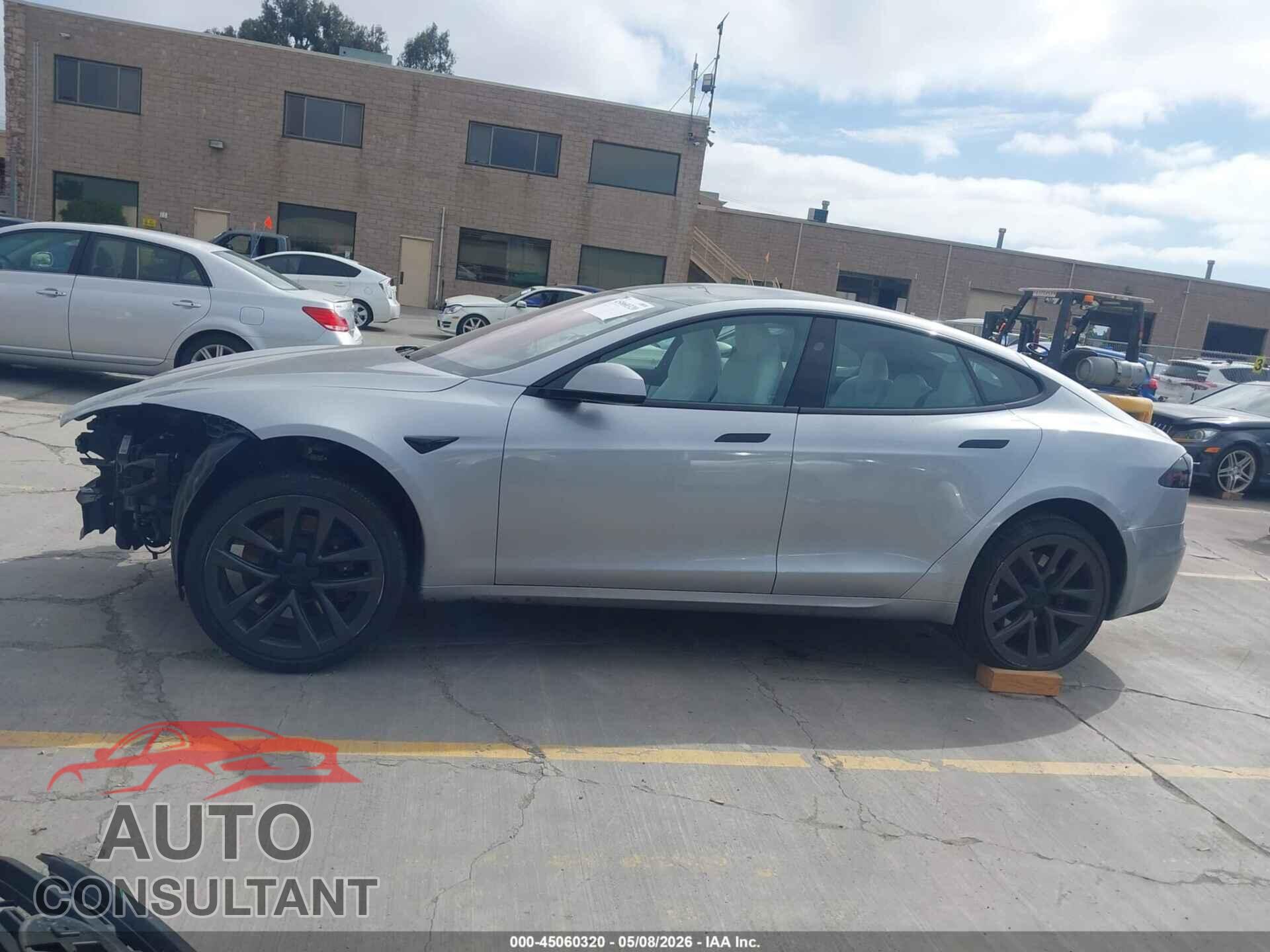 TESLA MODEL S 2024 - 5YJSA1E53RF545219