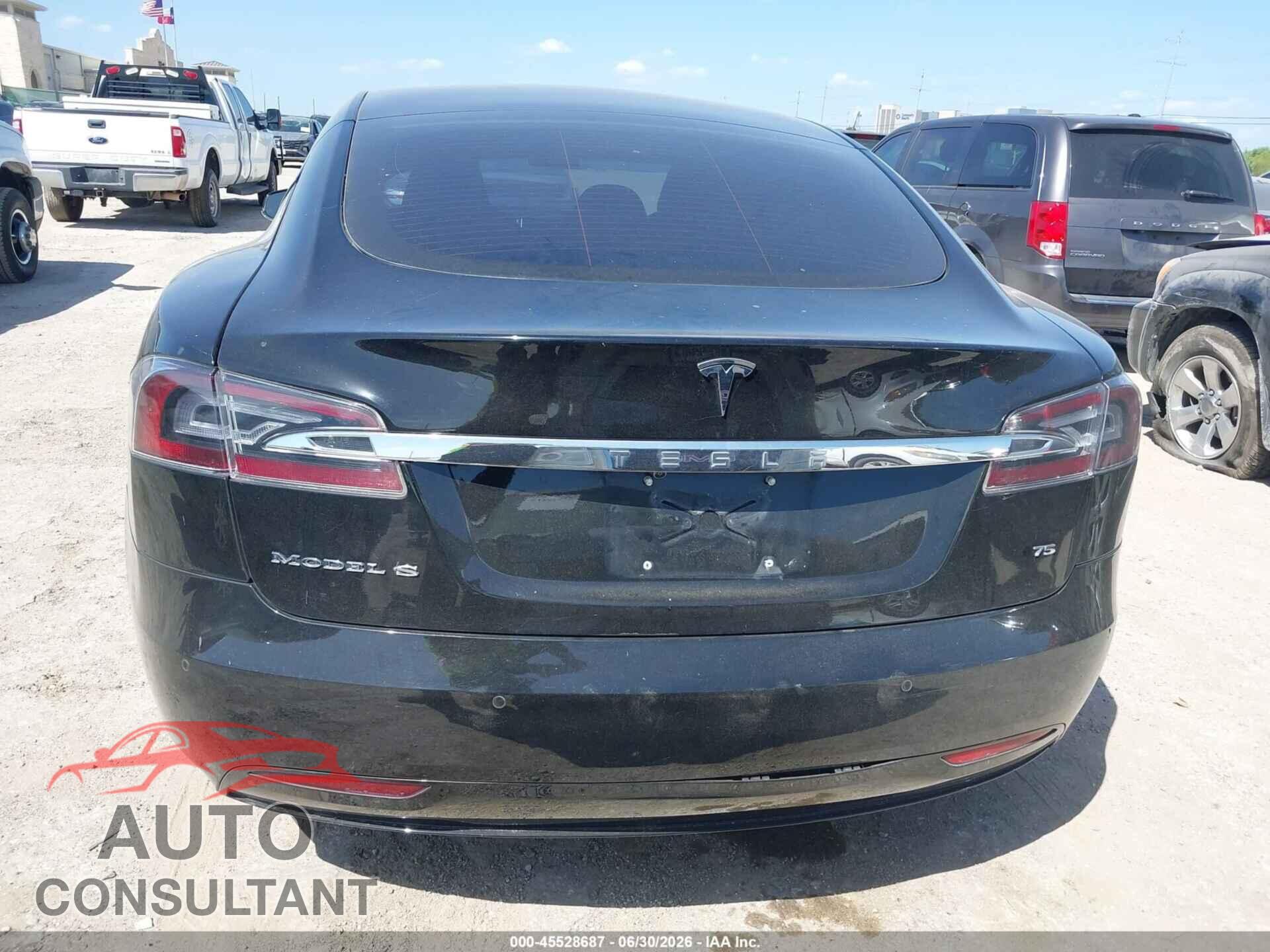 TESLA MODEL S 2017 - 5YJSA1E11HF214876