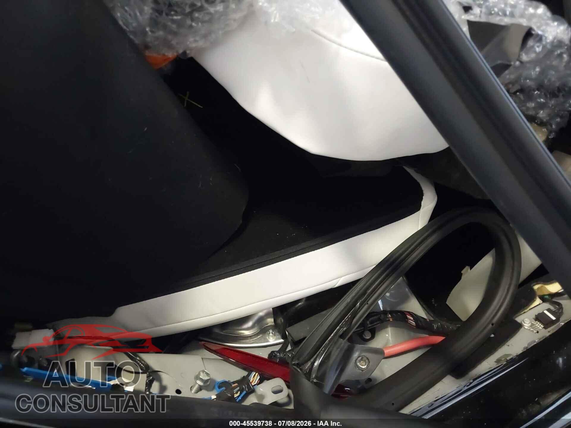 TESLA MODEL 3 2023 - 5YJ3E1EA0PF697574