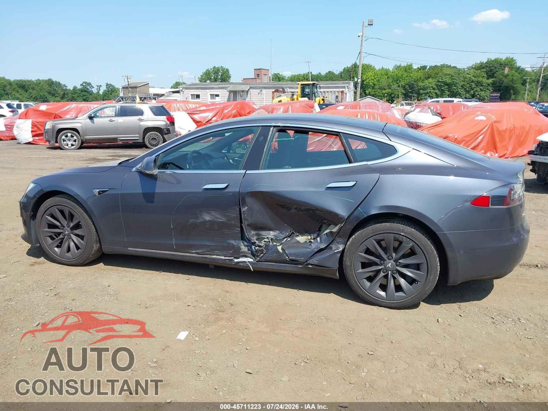 TESLA MODEL S 2018 - 5YJSA1E21JF292976