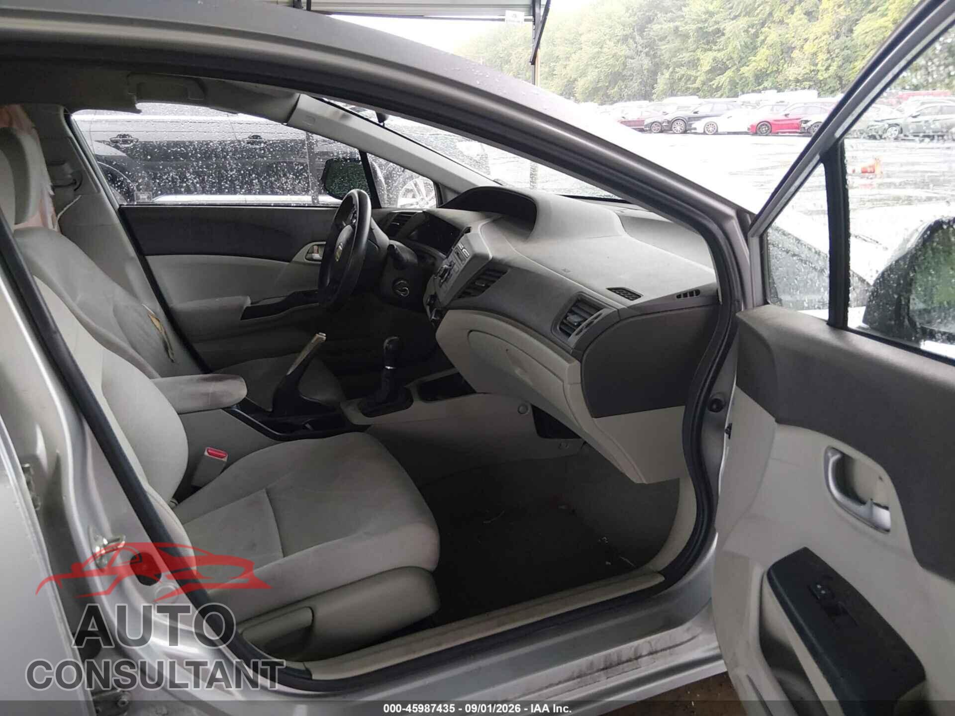 HONDA CIVIC 2012 - 2HGFB2E56CH565763