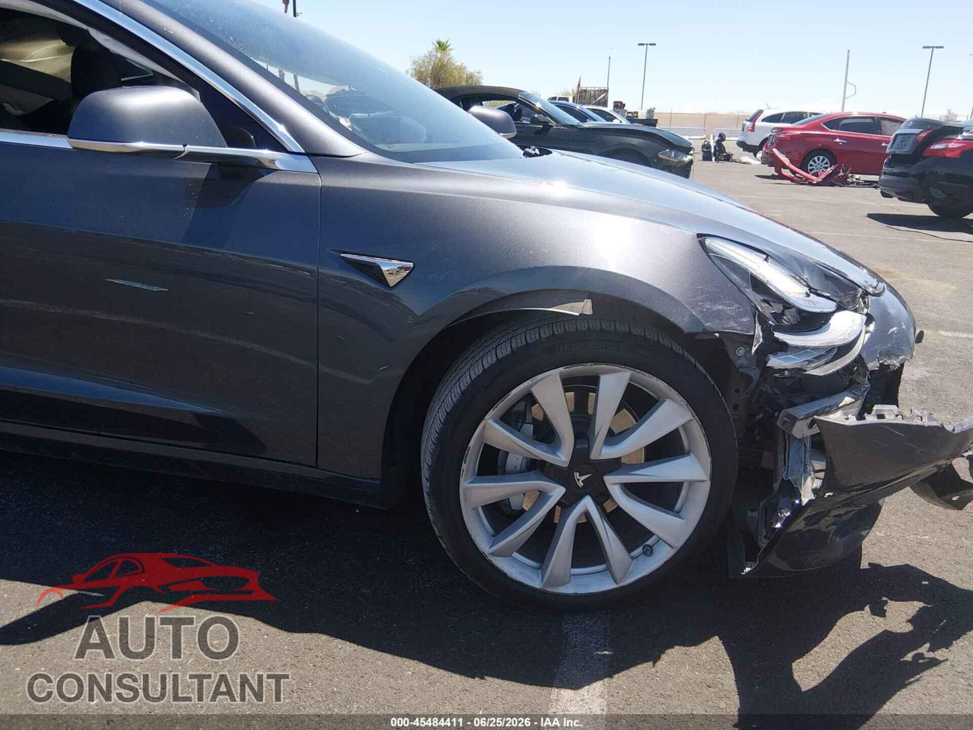 TESLA MODEL 3 2017 - 5YJ3E1EA9HF000873