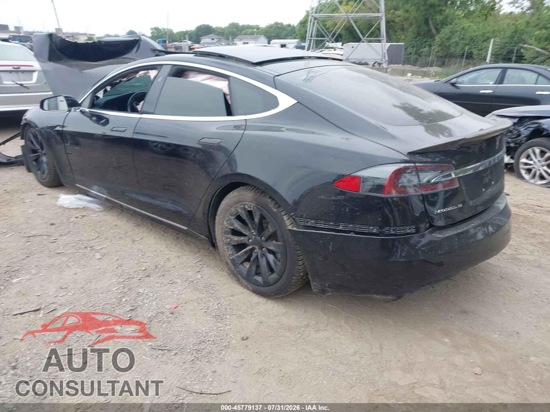 TESLA MODEL S 2018 - 5YJSA1E26JF257219
