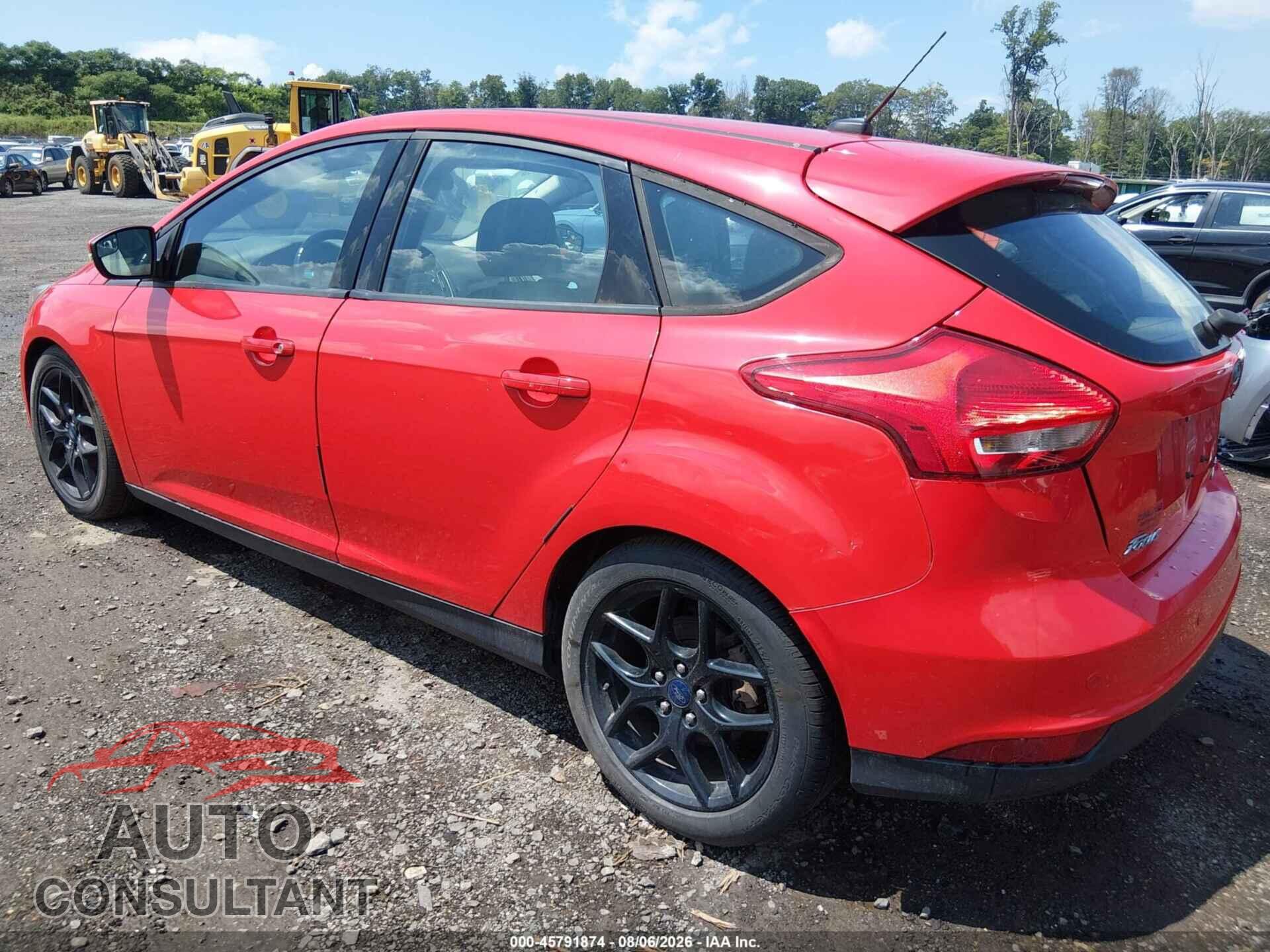 FORD FOCUS 2016 - 1FADP3K23GL307562