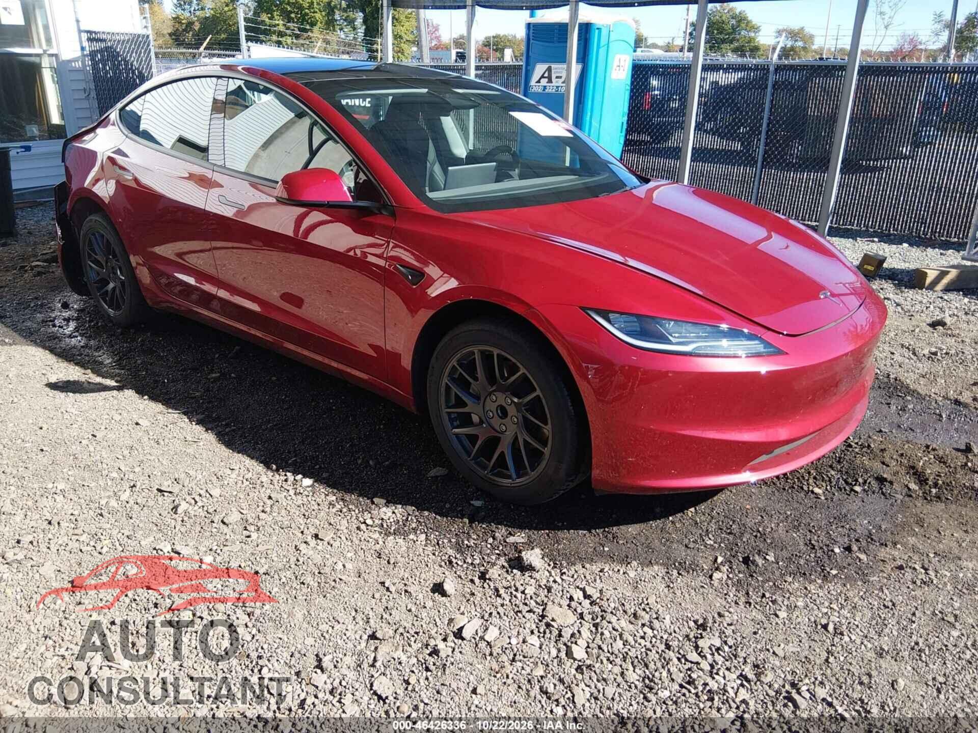 TESLA MODEL 3 2024 - 5YJ3E1EA5RF833541