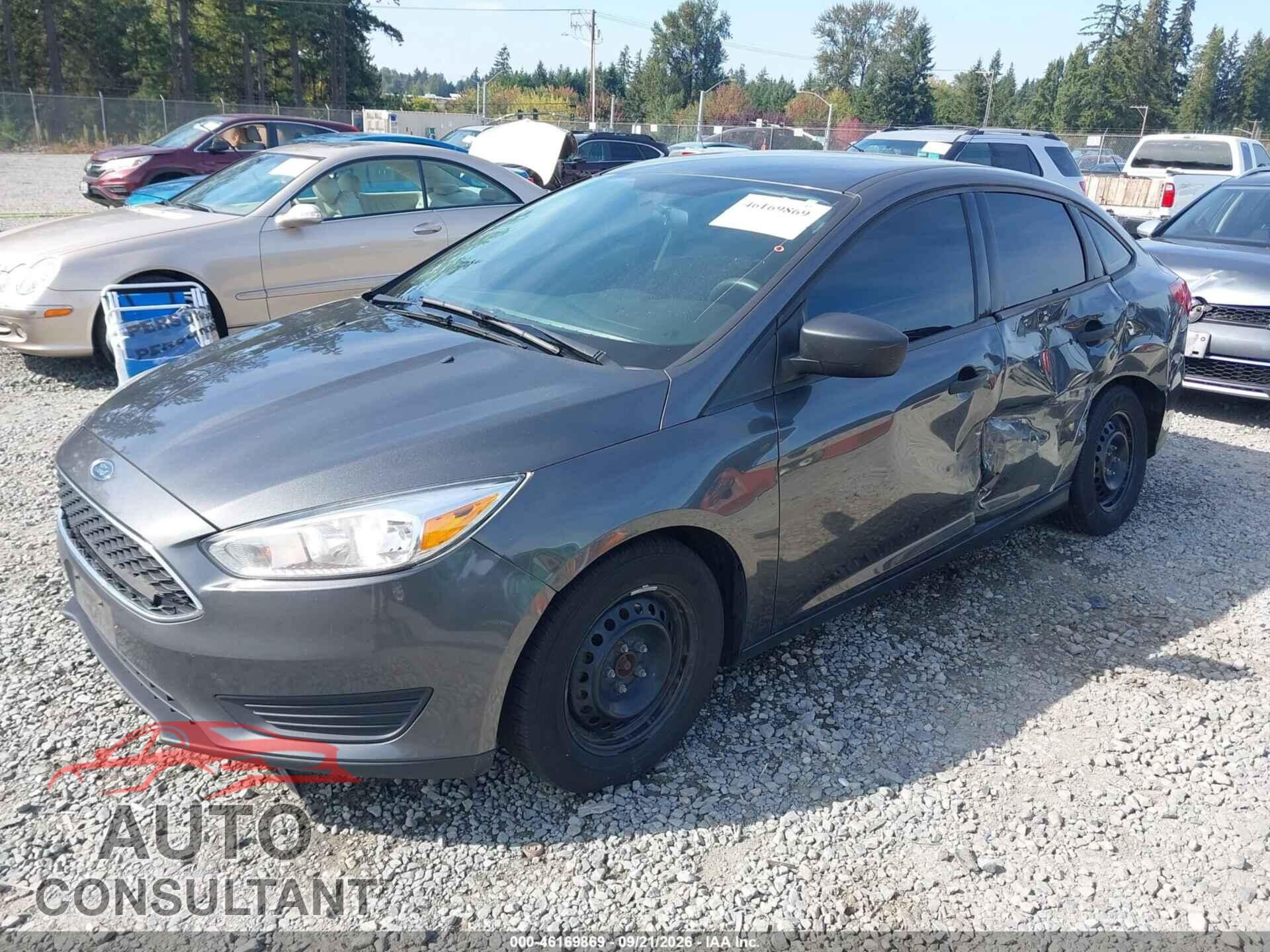 FORD FOCUS 2017 - 1FADP3E23HL299993